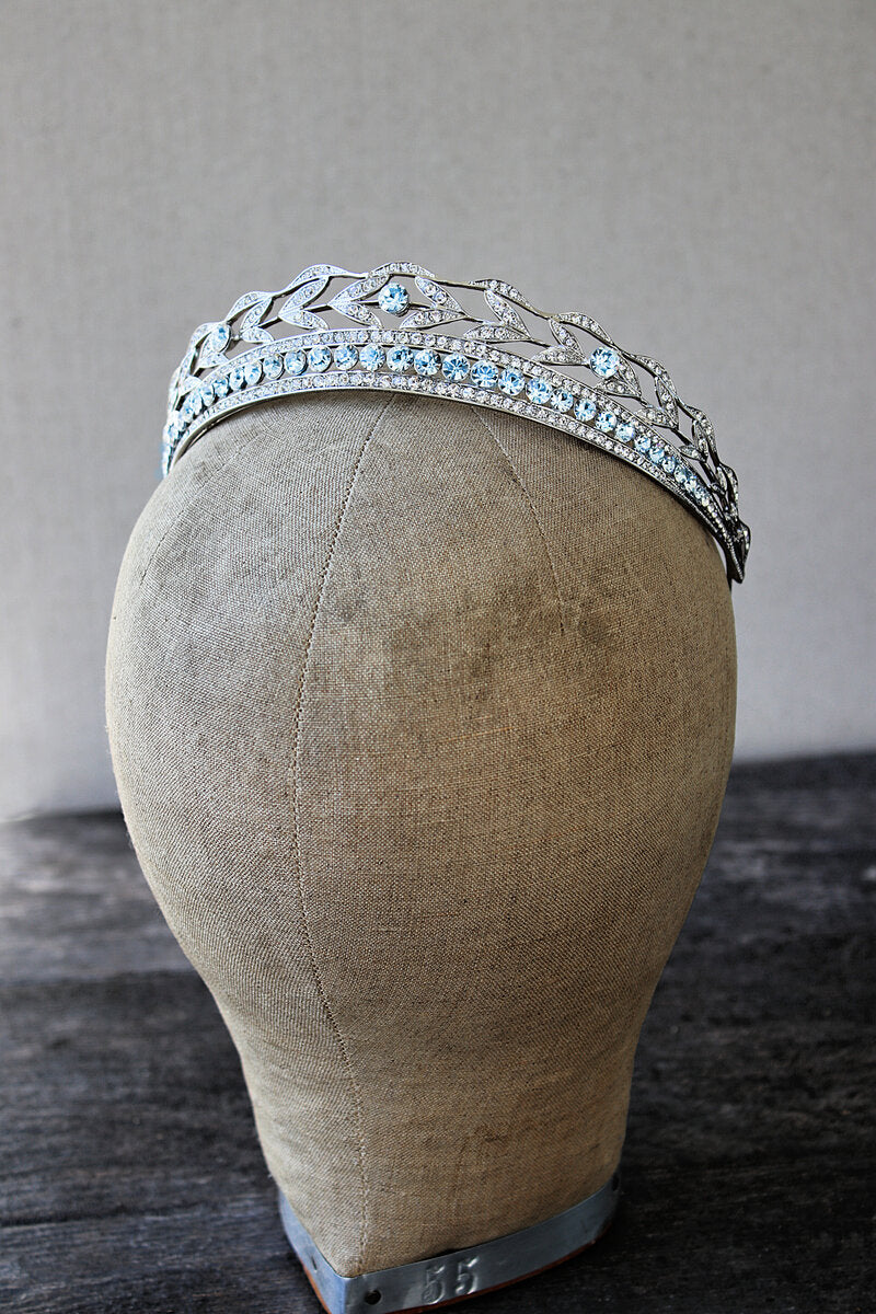 REAL BRIDE ANDREA - BESPOKE KENNEDY TIARA