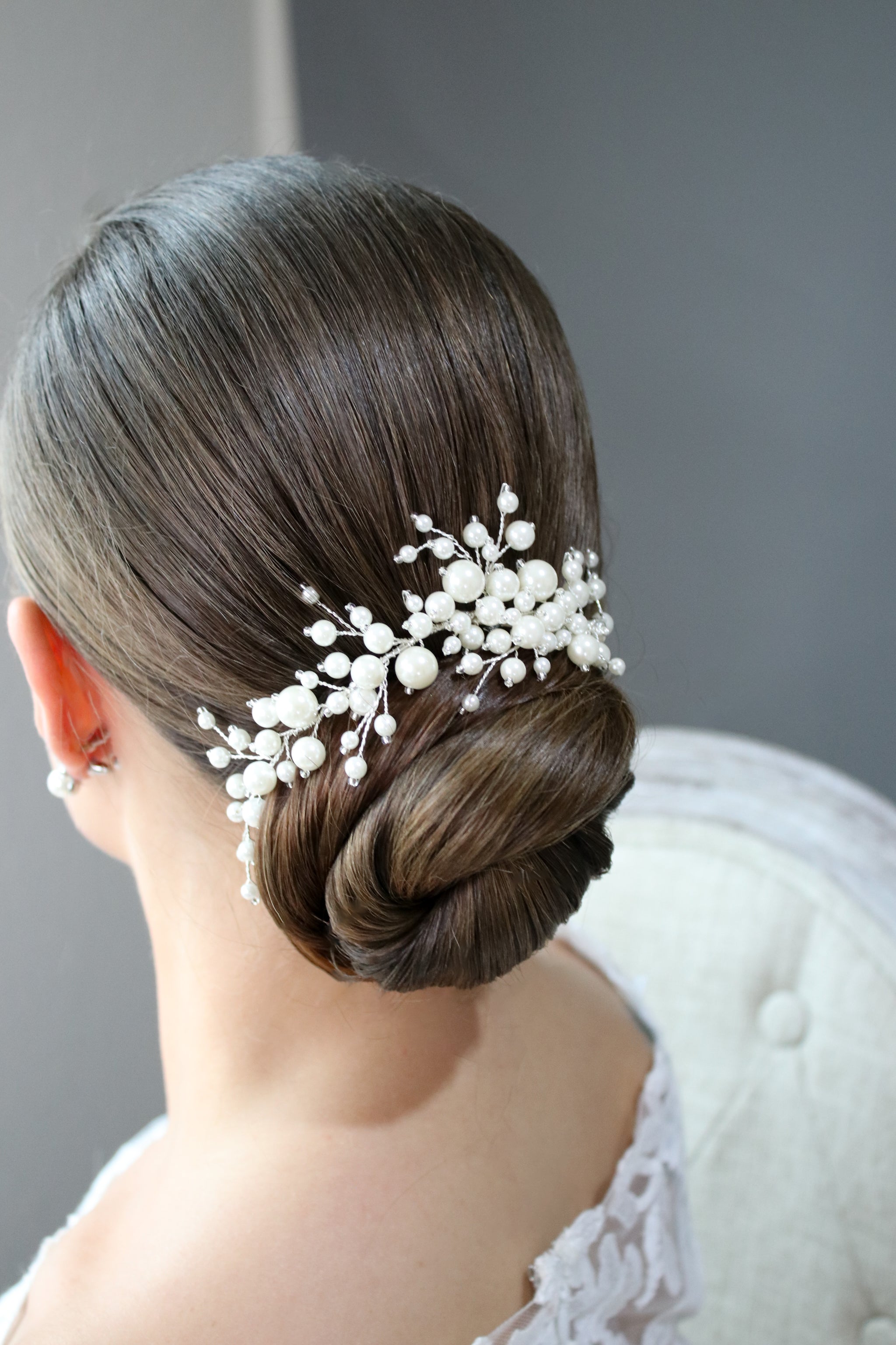 3 Pearl Hair Clip in Havana