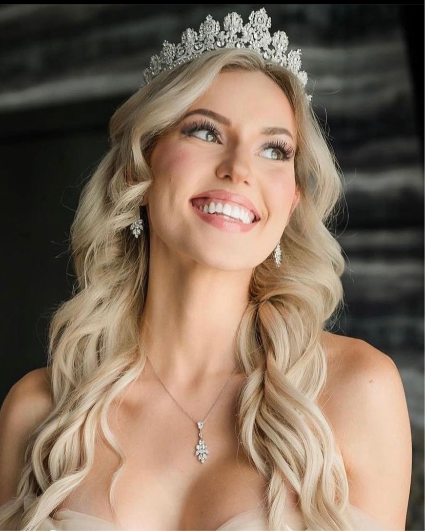 Bride wearing bridal crown | EDEN LUXE Bridal