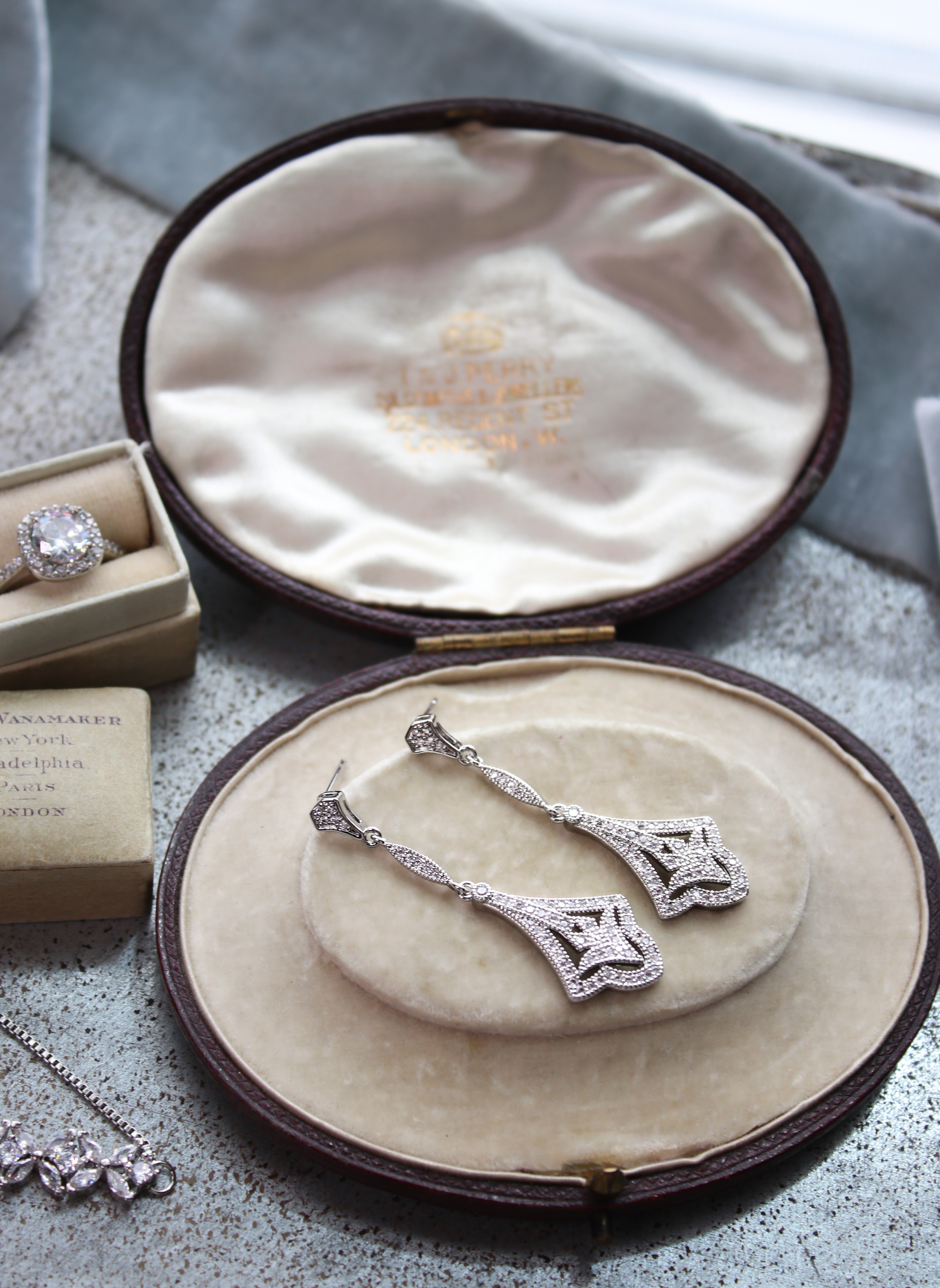 Art deco Earrings | EDEN LUXE Bridal