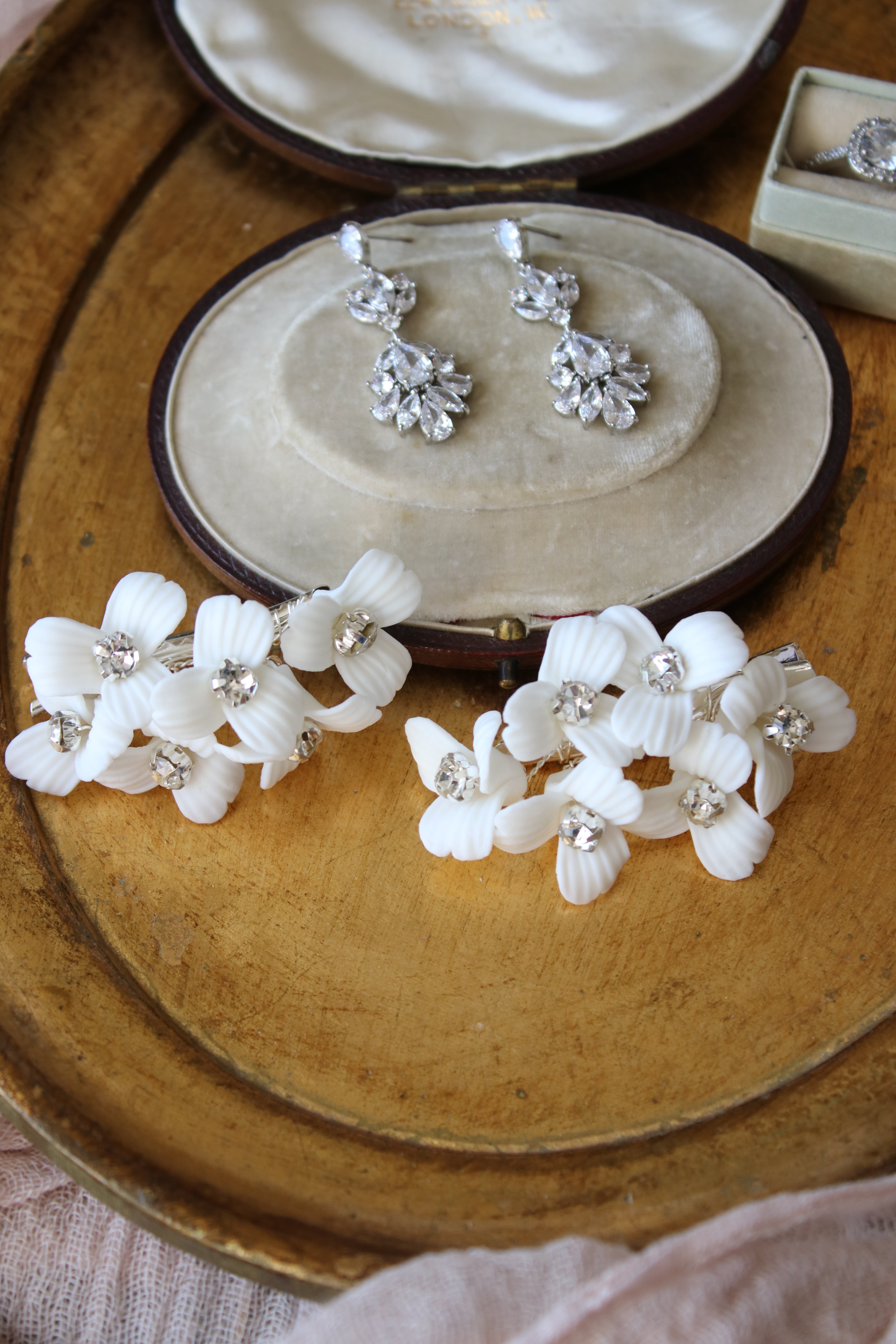 Floral Hair Clips for Brides | EDEN LUXE Bridal