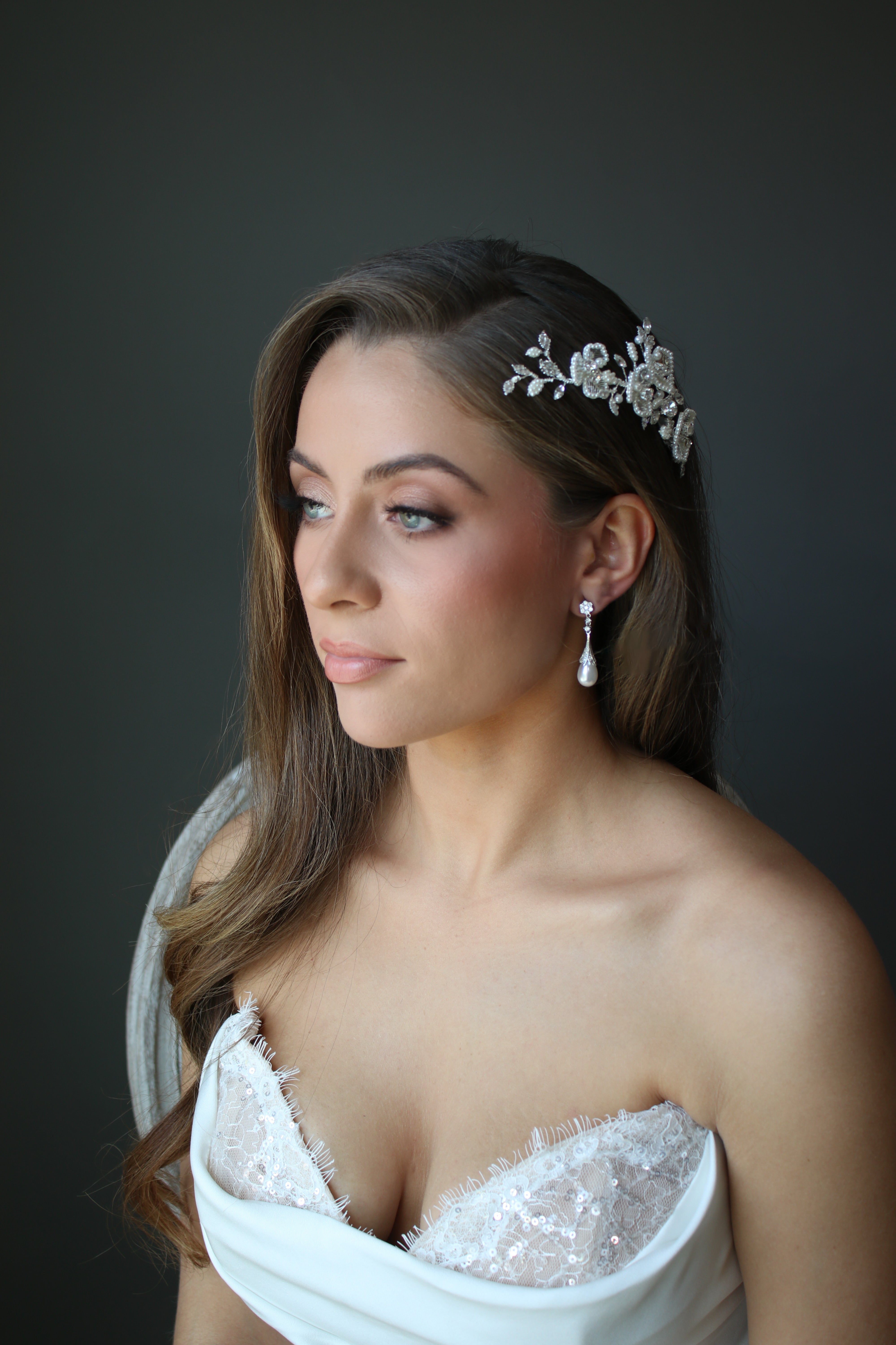 Bridal Hair Comb and matching earrings | EDEN LUXE Bridal