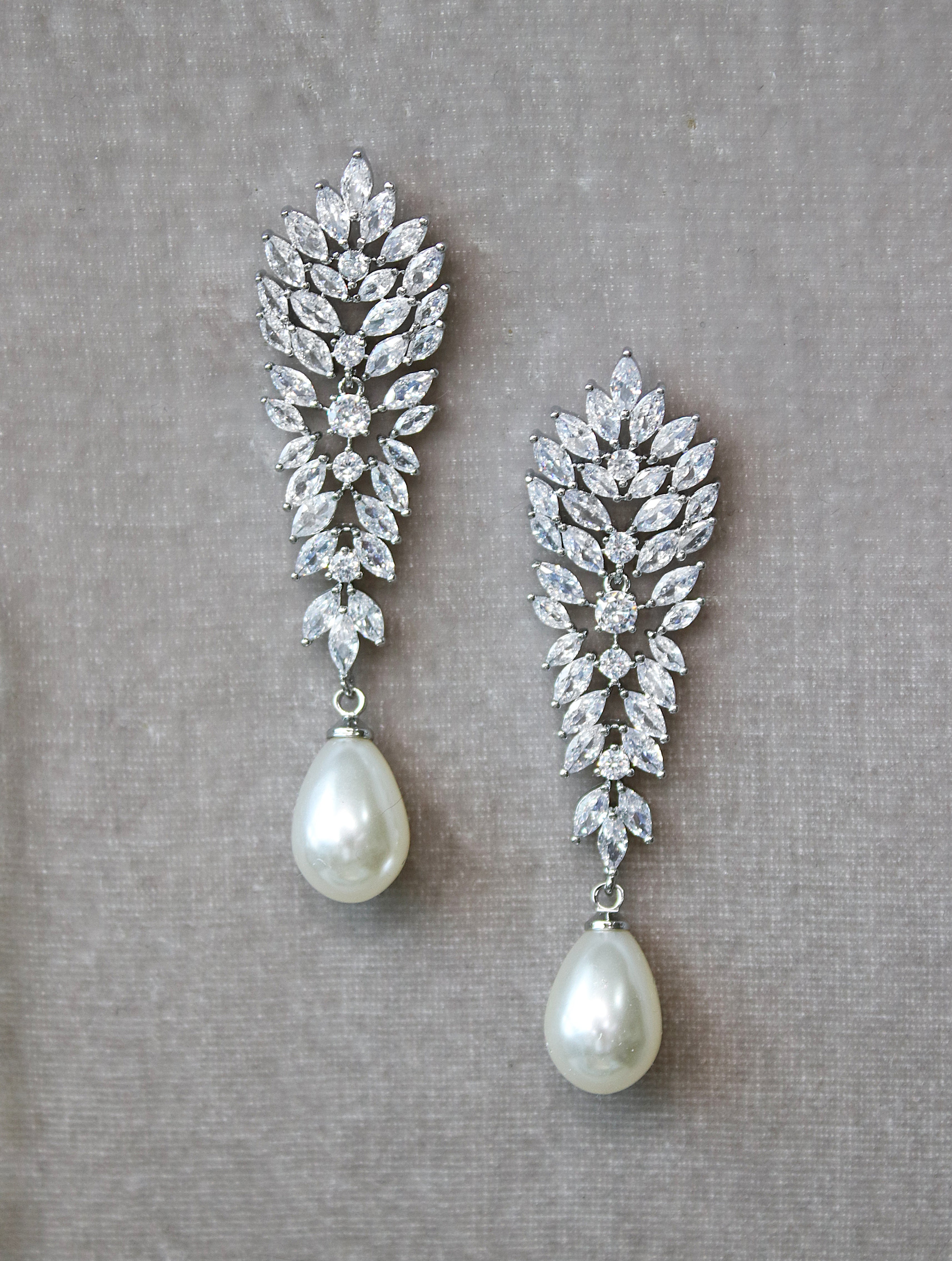 Silver Pearl Drop Wedding Earrings | EDEN LUXE Bridal