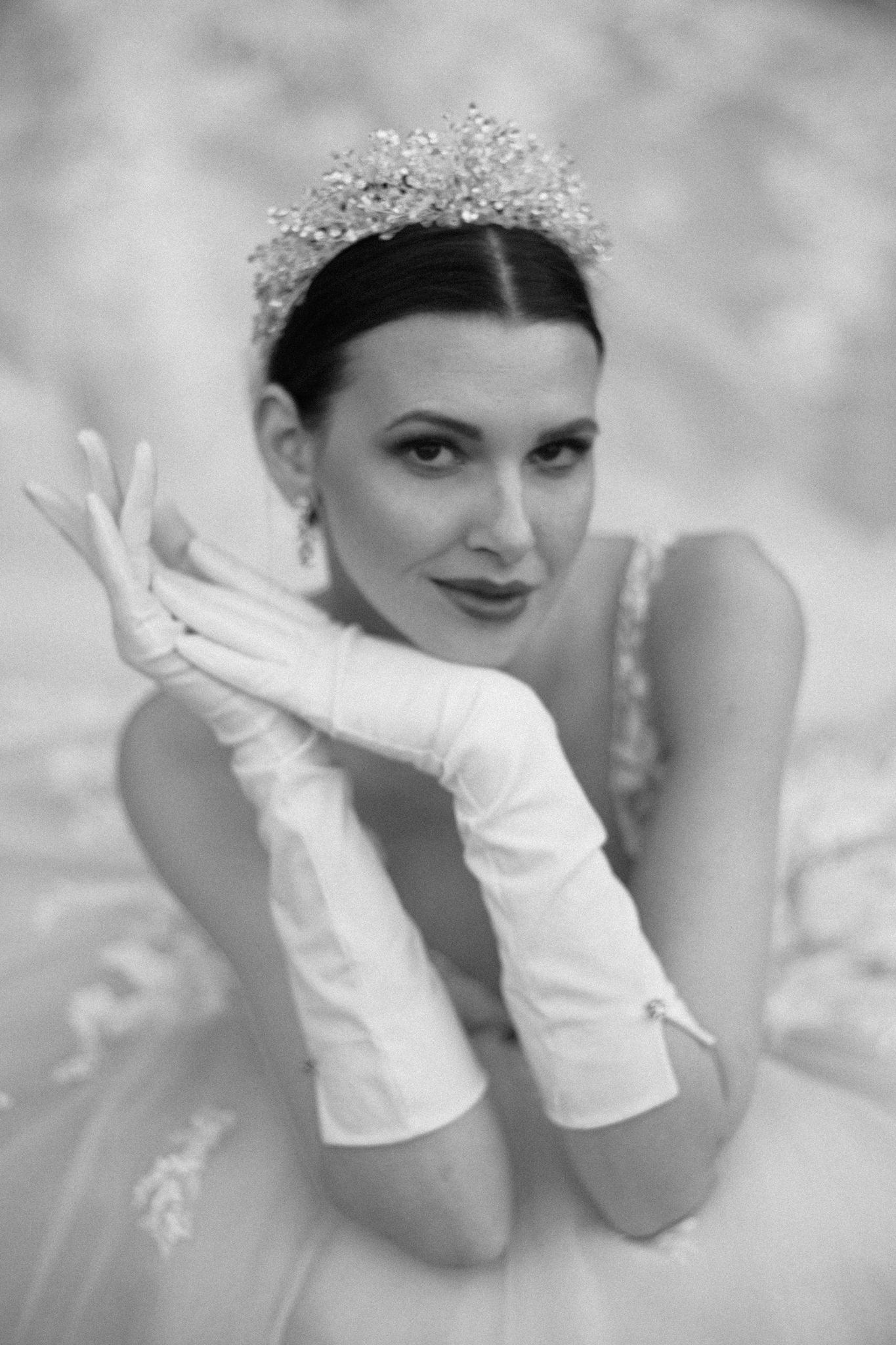 Princess Bride wearing a tiara | EDEN LUXE Bridal