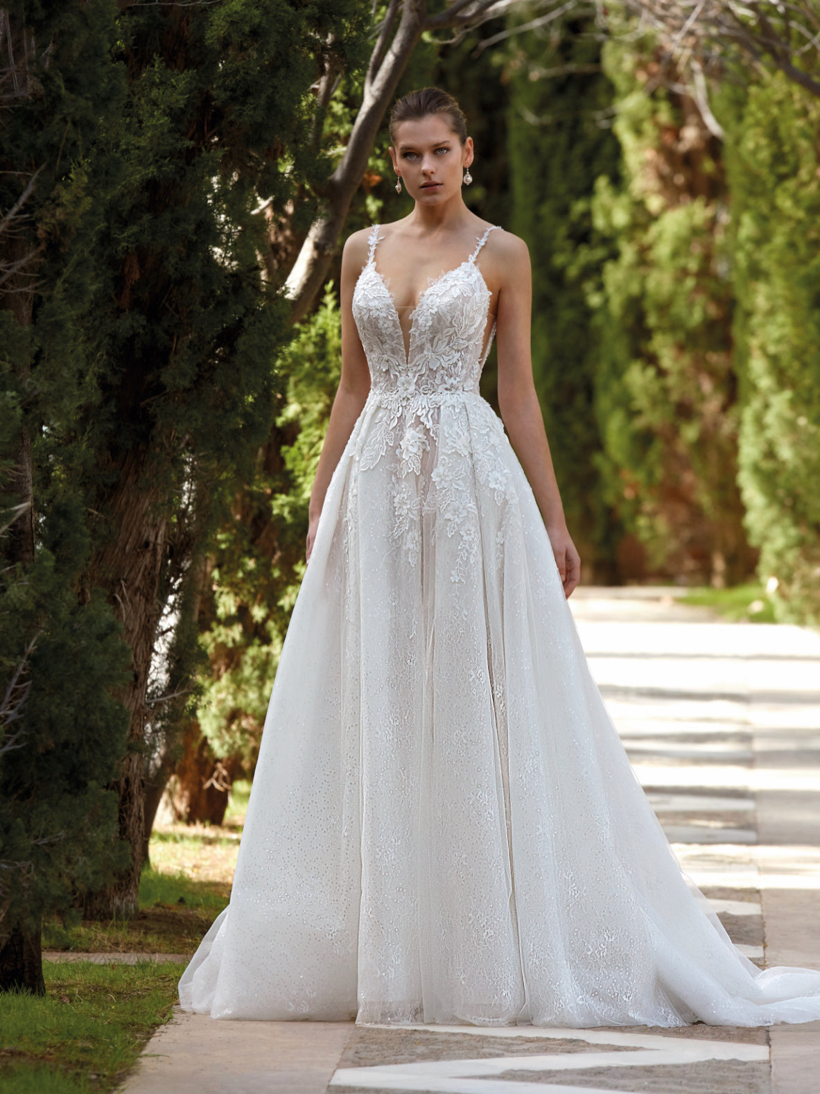 LAYLA Simulated Diamond and Pearl Drop Earrings