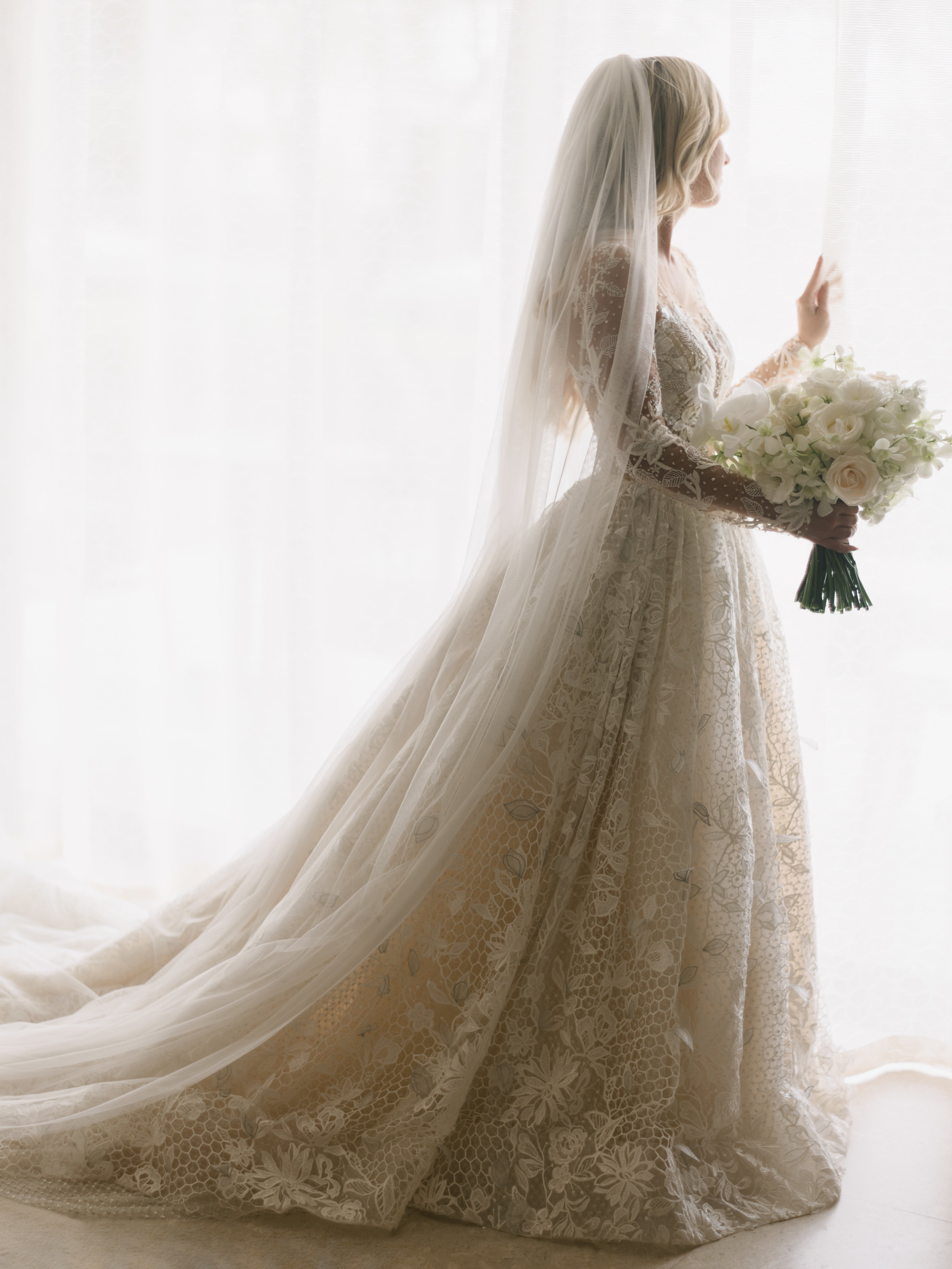 EDEN LUXE Bridal Bridal Veils KATHERINE Royal Cathedral English Net 1 Layer Bridal Veil
