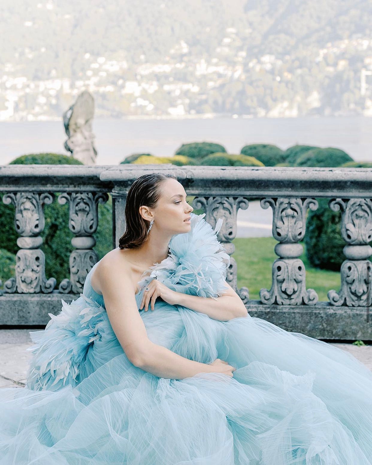 EDEN LUXE Bridal Earrings GABRIELLE Simulated Diamond Statement Drop Earrings