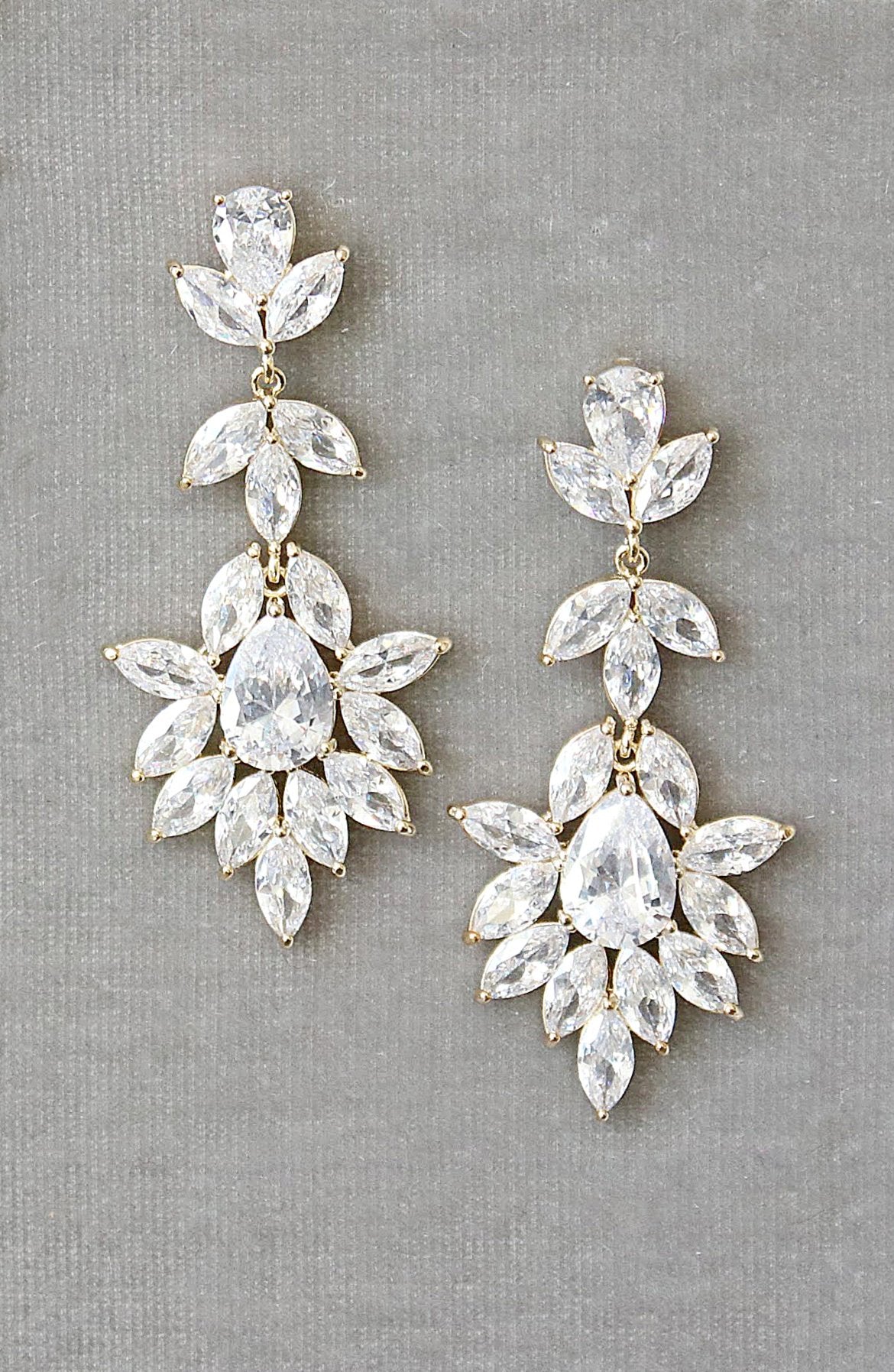 EDEN LUXE Bridal Earrings INES Simulated Diamond Statement Drop Earrings