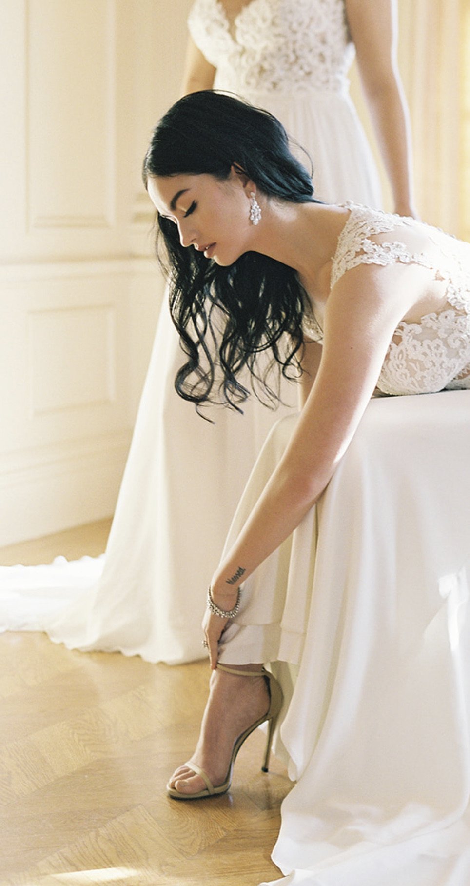 EDEN LUXE Bridal Earrings ISABELLA Bridal Chandelier Earrings