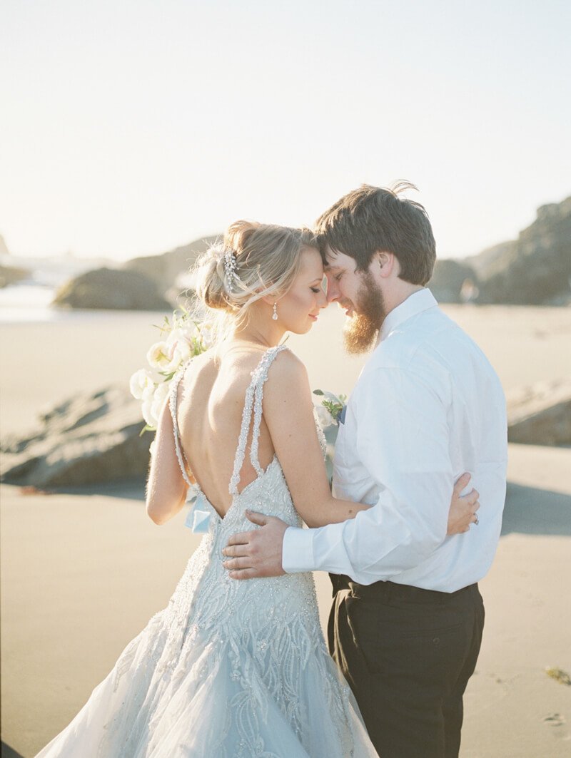 EDEN LUXE Bridal Headpiece APRIL Gilded Leaves Hair Clip Set