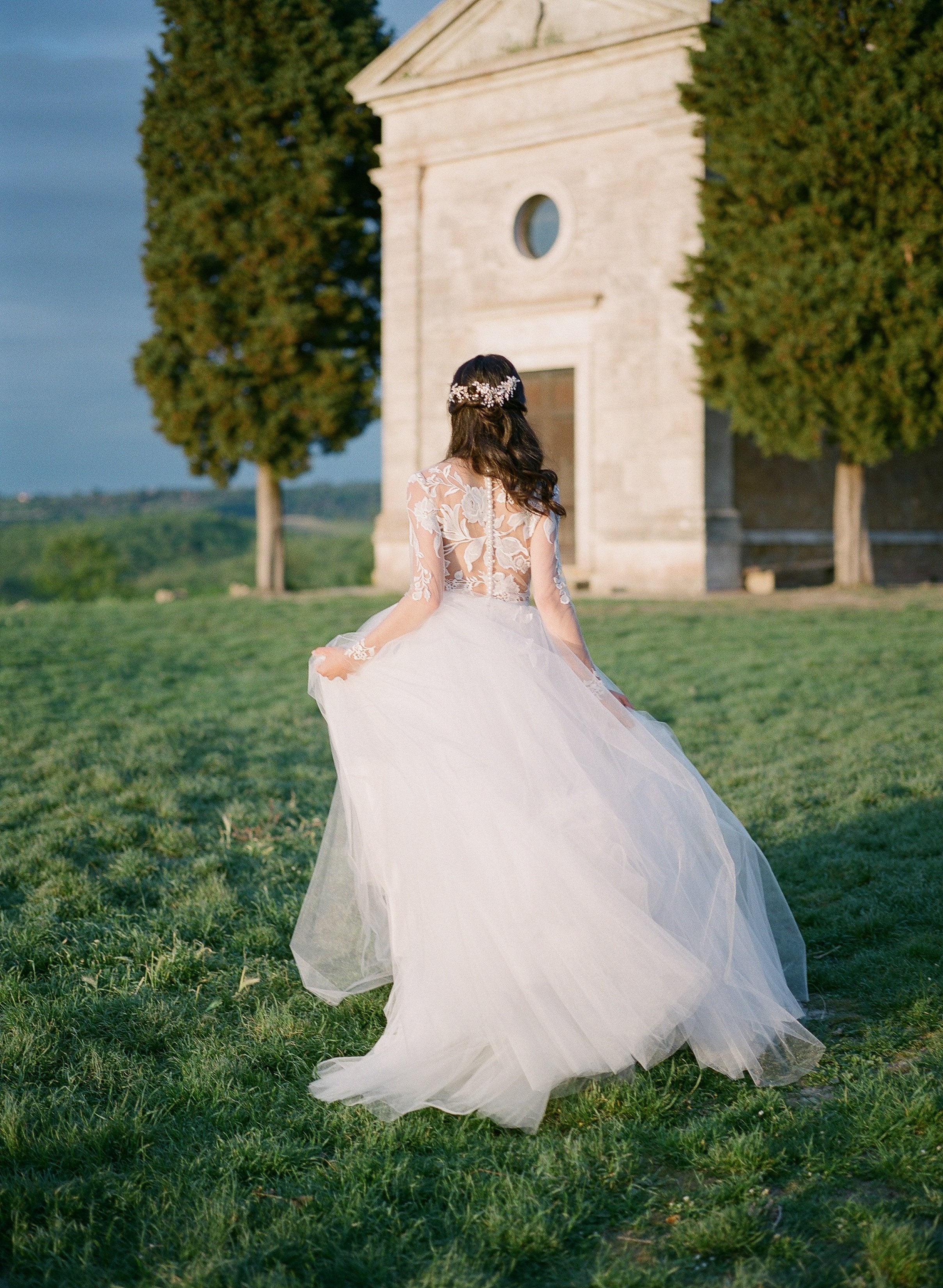 EDEN LUXE Bridal Headpiece APRIL Gilded Leaves Hair Clip Set