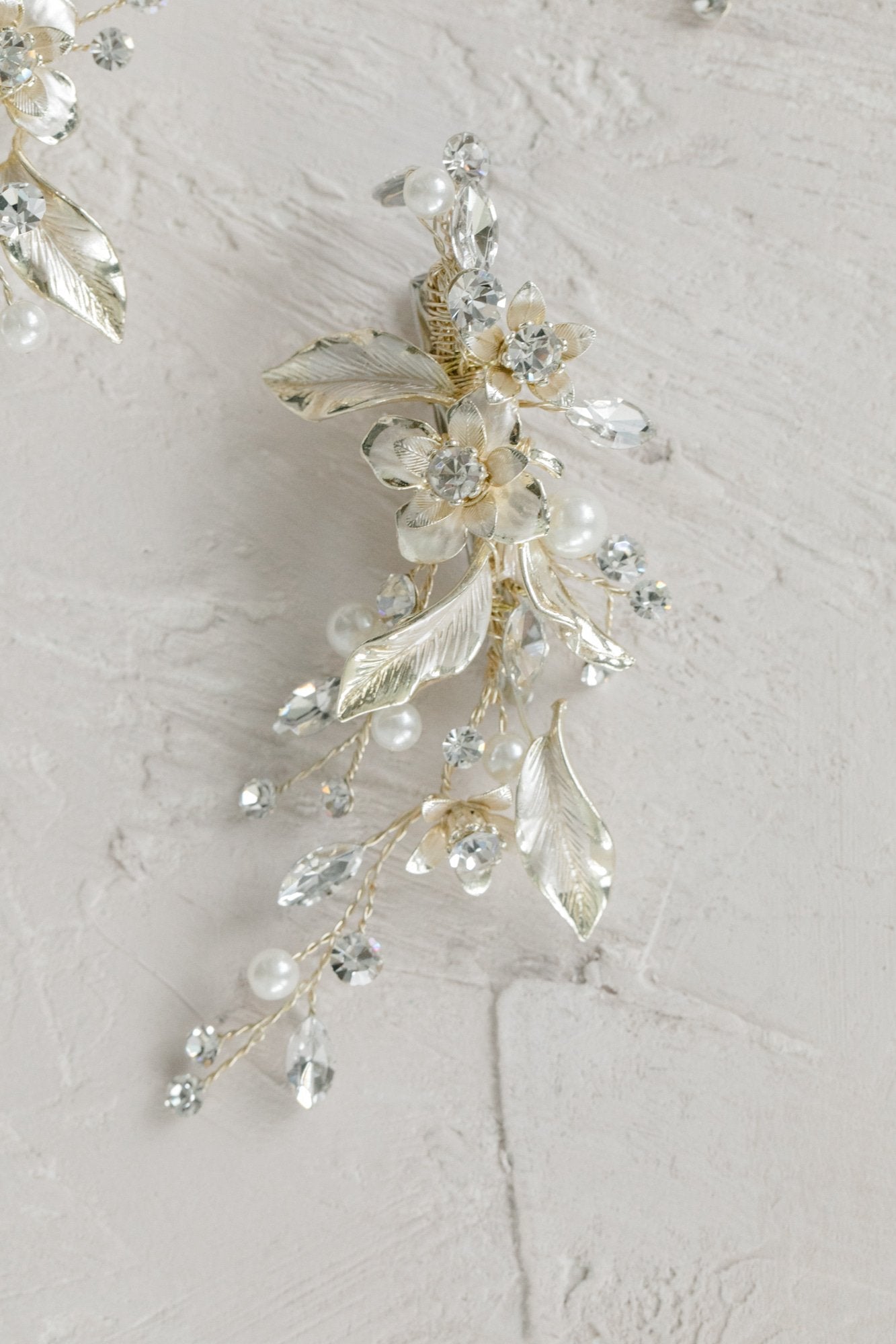 EDEN LUXE Bridal Headpiece APRIL Silvered Leaves Hair Clip Set