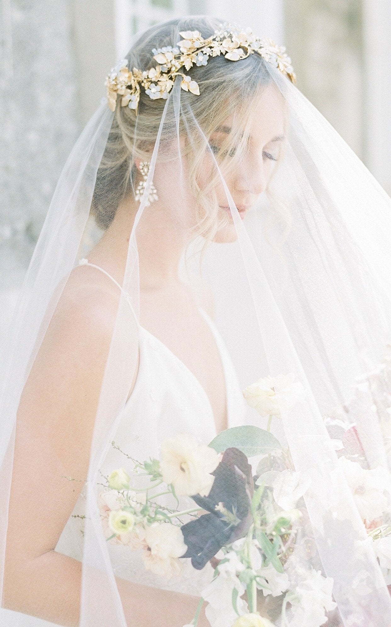 EDEN LUXE Bridal Headpiece JULIET Gold Bridal Halo Headpiece