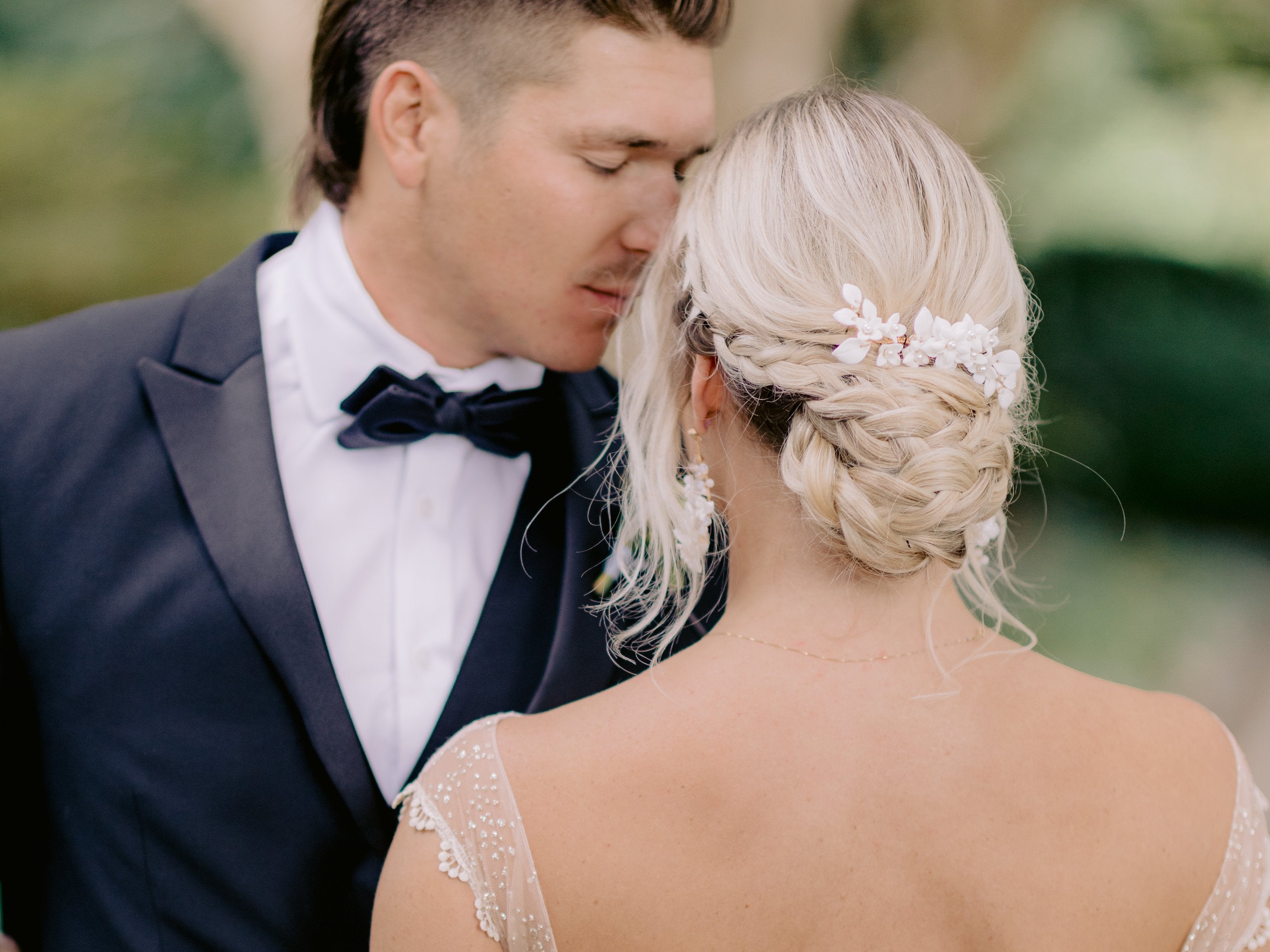 EDEN LUXE Bridal Headpiece LILY Porcelain Blossom and Pearl Comb