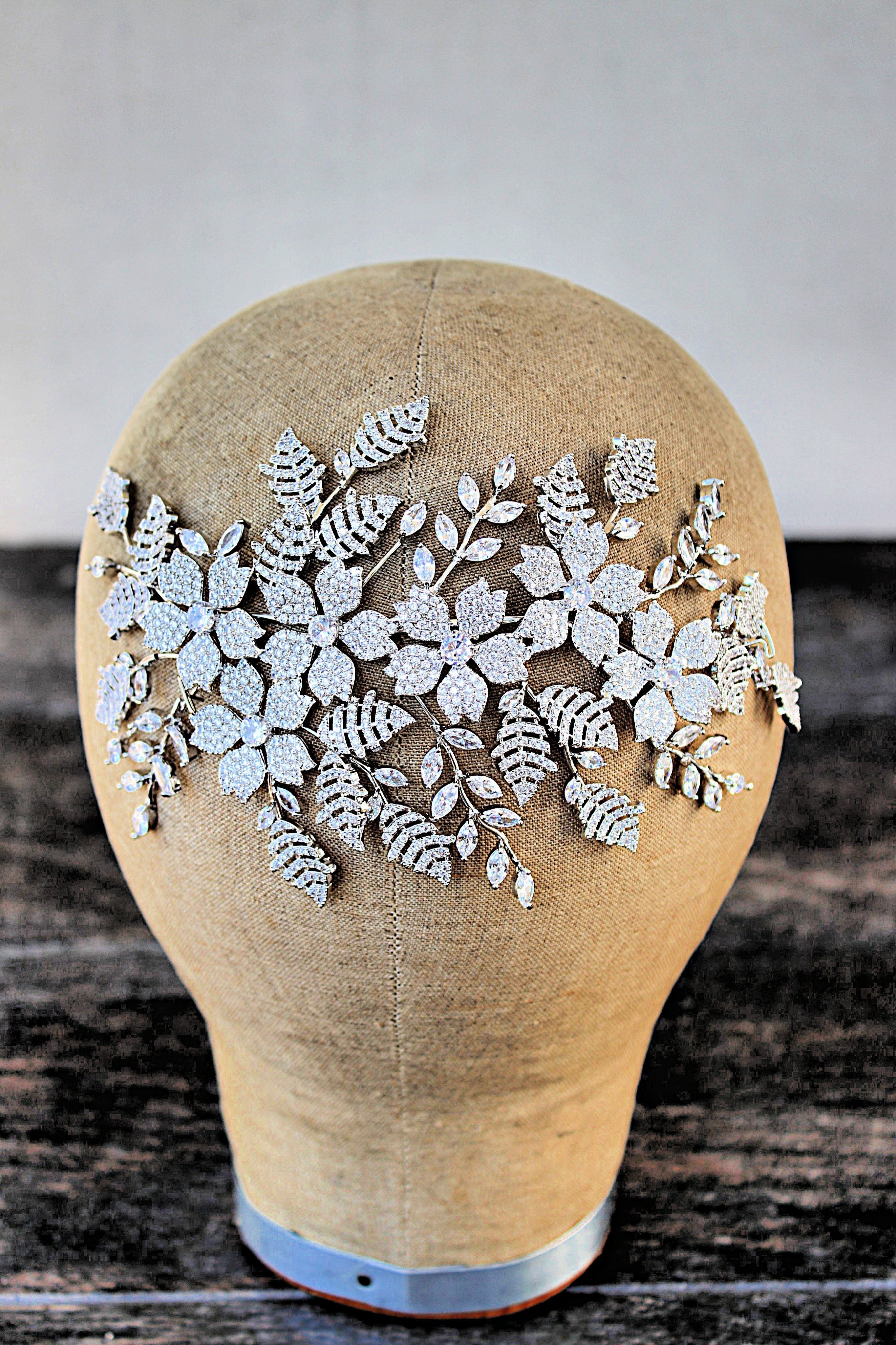 EDEN LUXE Bridal Headpiece RINALDI Simulated Diamond Headpiece