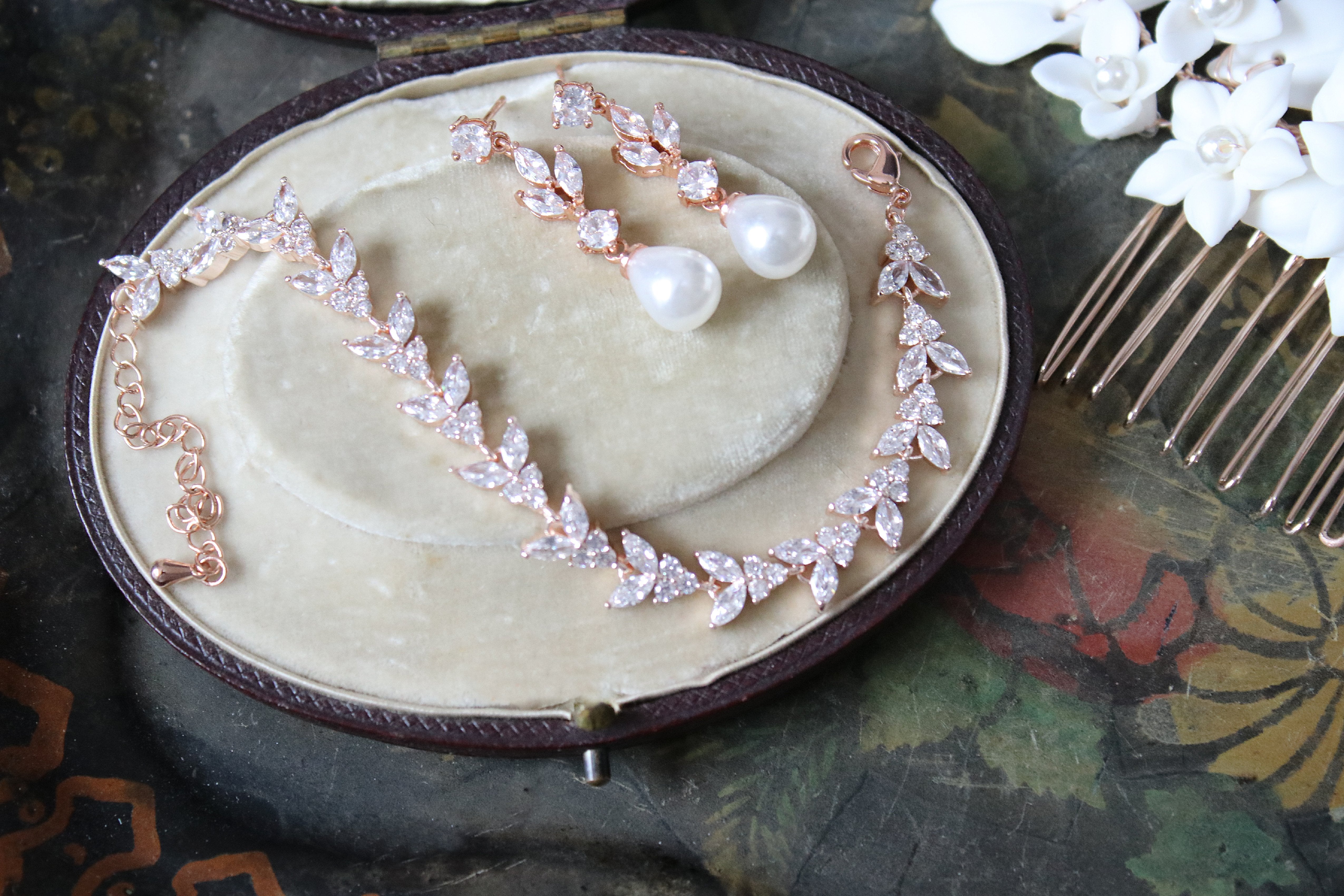 EDEN LUXE Bridal Jewelry BLAISE Simulated Diamond and Pearl Drop Earrings