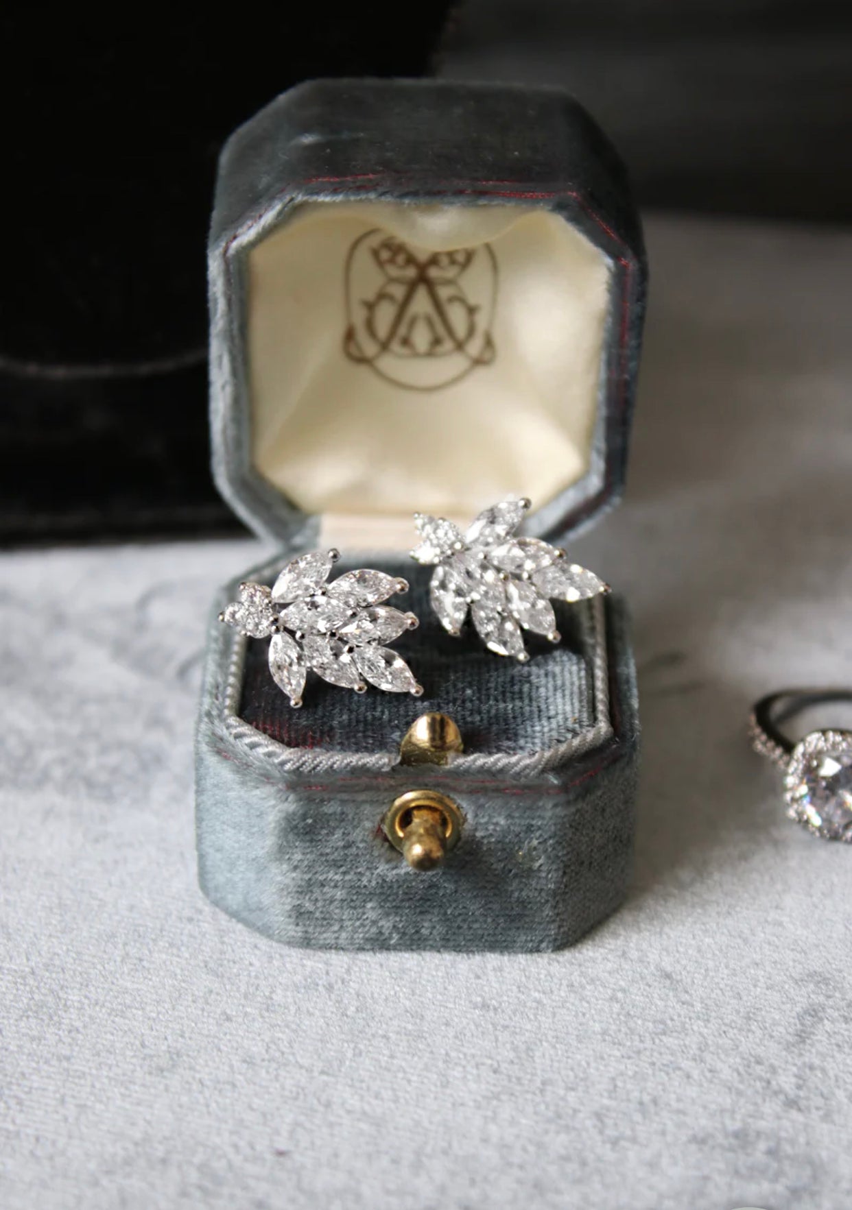 EDEN LUXE Bridal Jewelry MADELINA Cluster Earrings & Necklace Set