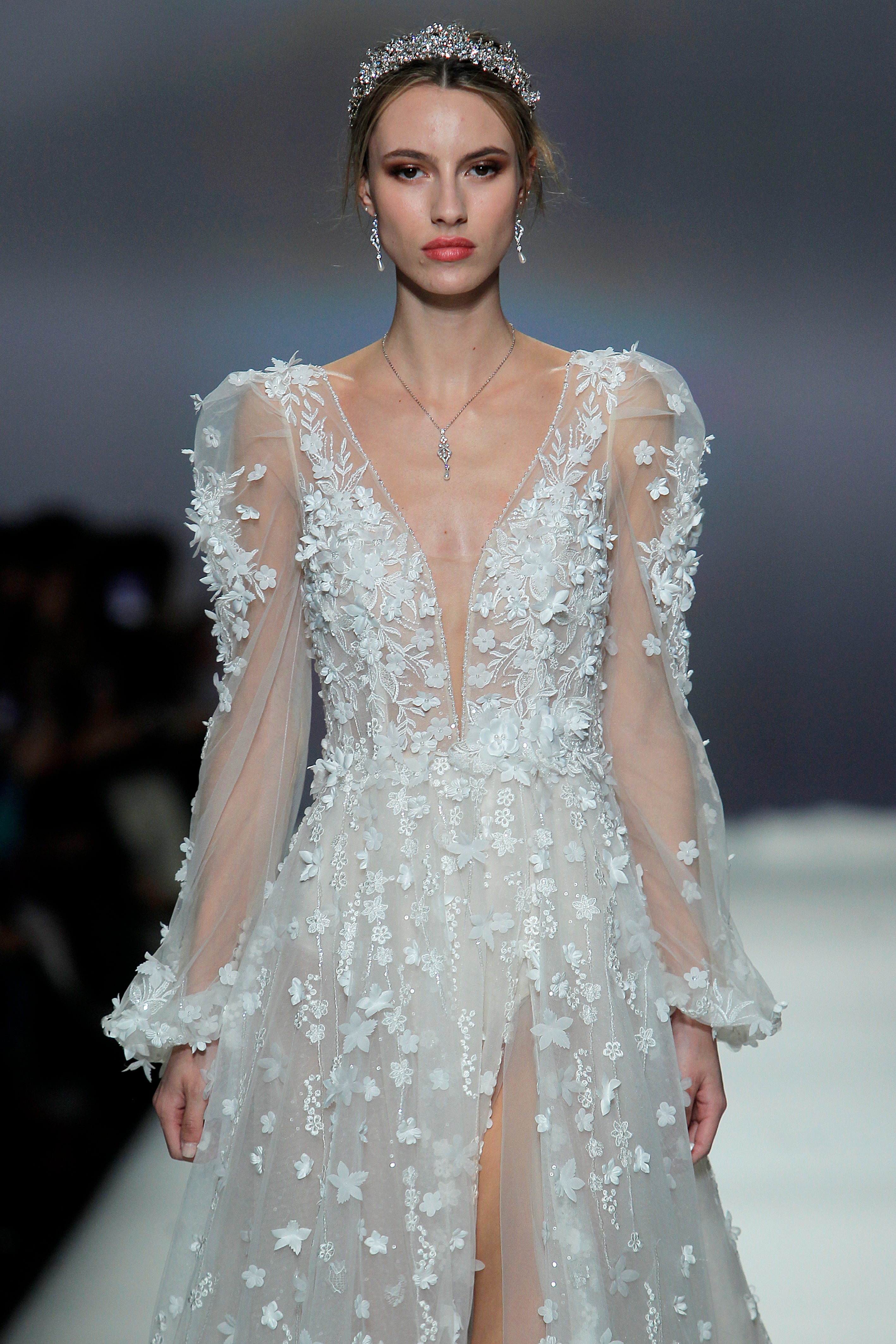 EDEN LUXE Bridal Necklace AURELIE Simulated Diamond and Pearl Drop Necklace