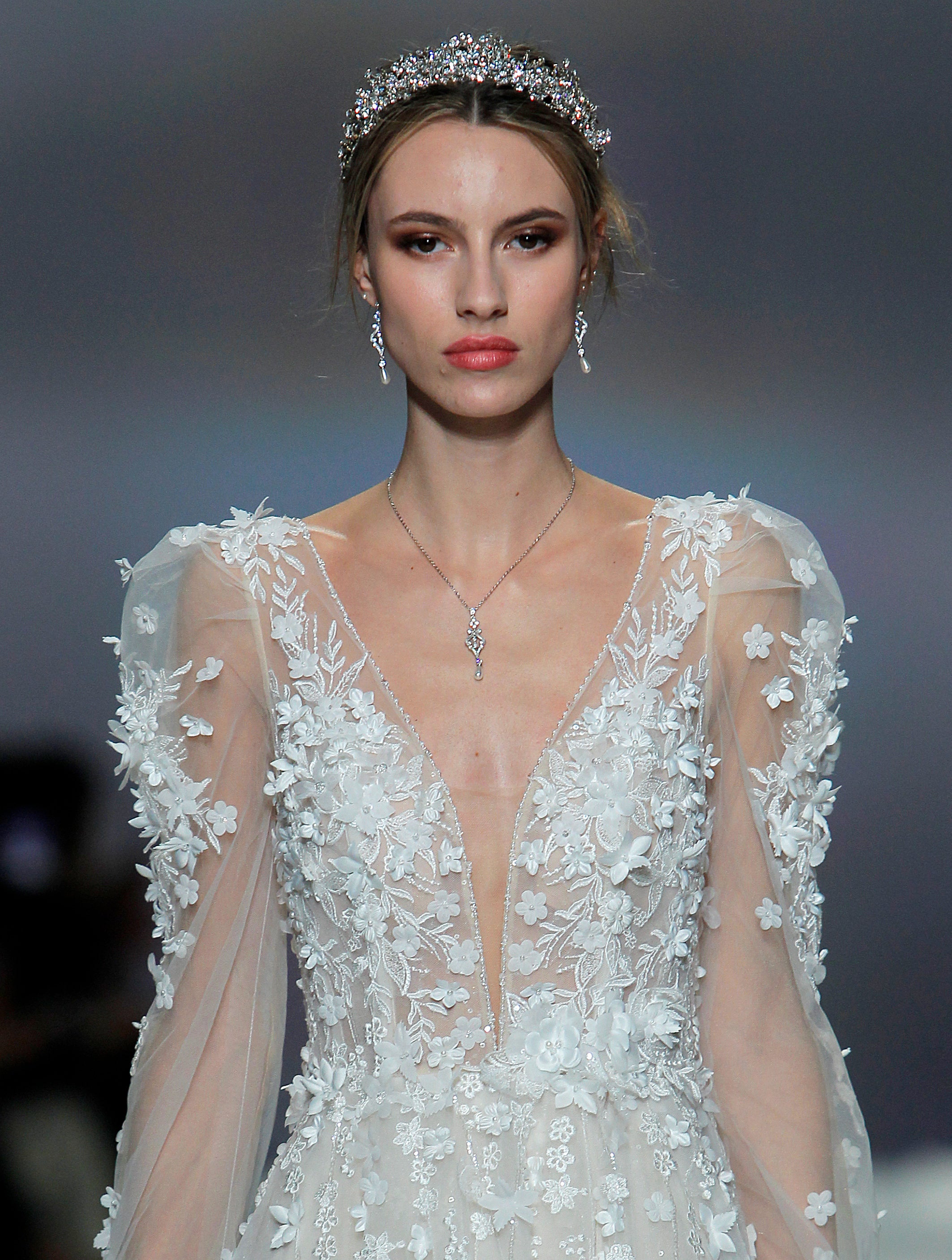 EDEN LUXE Bridal Necklace AURELIE Simulated Diamond and Pearl Drop Necklace