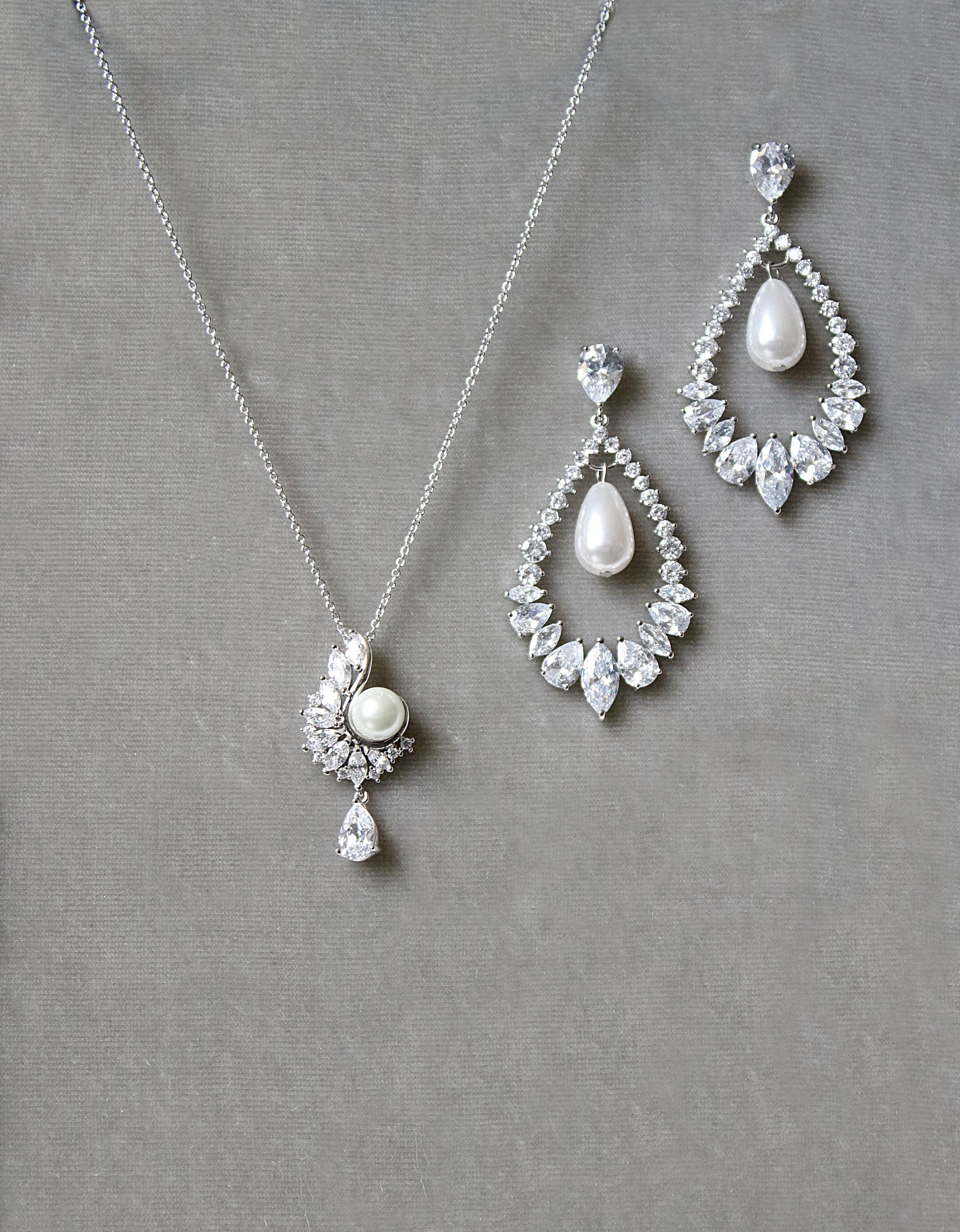 EDEN LUXE Bridal Necklace Silver Mirabel Necklace and Earrings MIRABEL Simulated Diamond and Pearl Drop Necklace