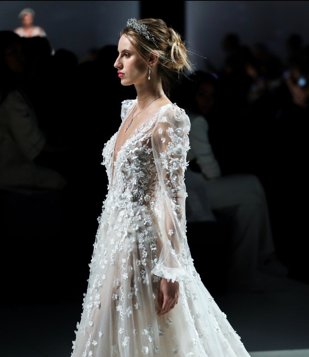 EDEN LUXE Bridal Tiara CHARMAINE Swarovski Crystal Tiara