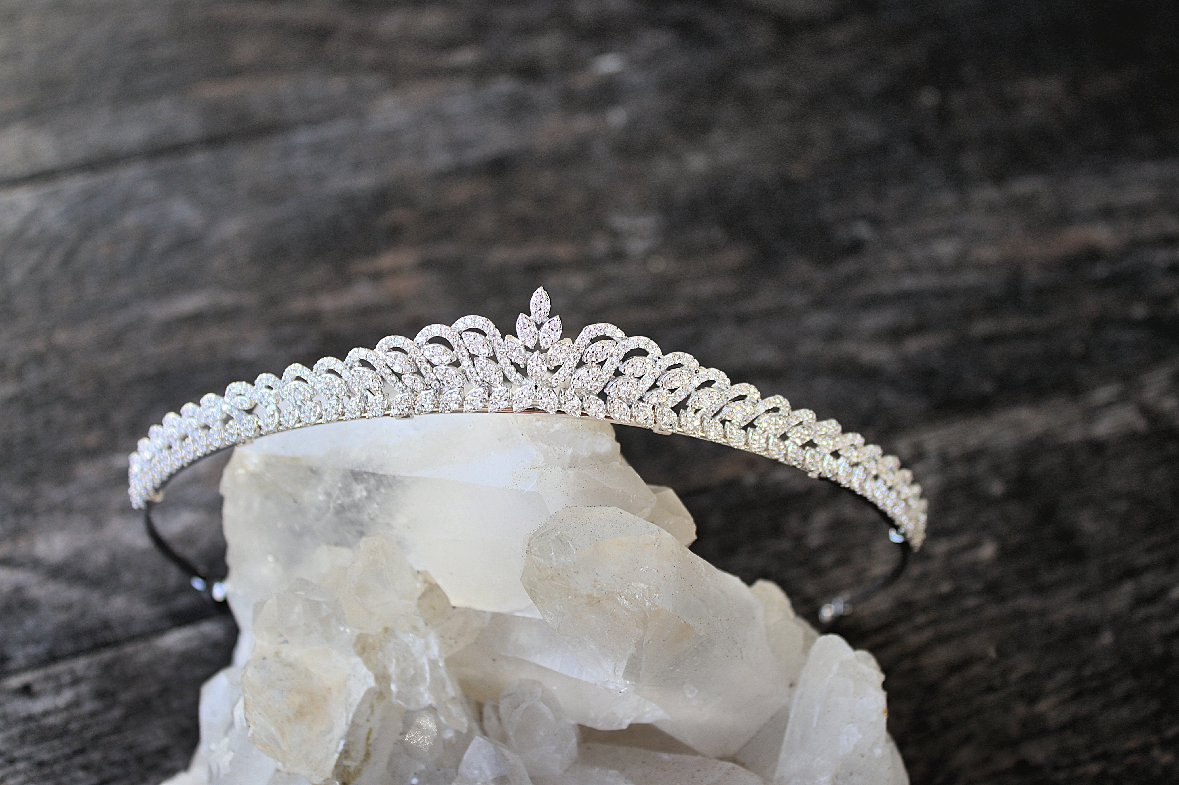 EDEN LUXE Bridal Tiara COLETTE Petite Tiara