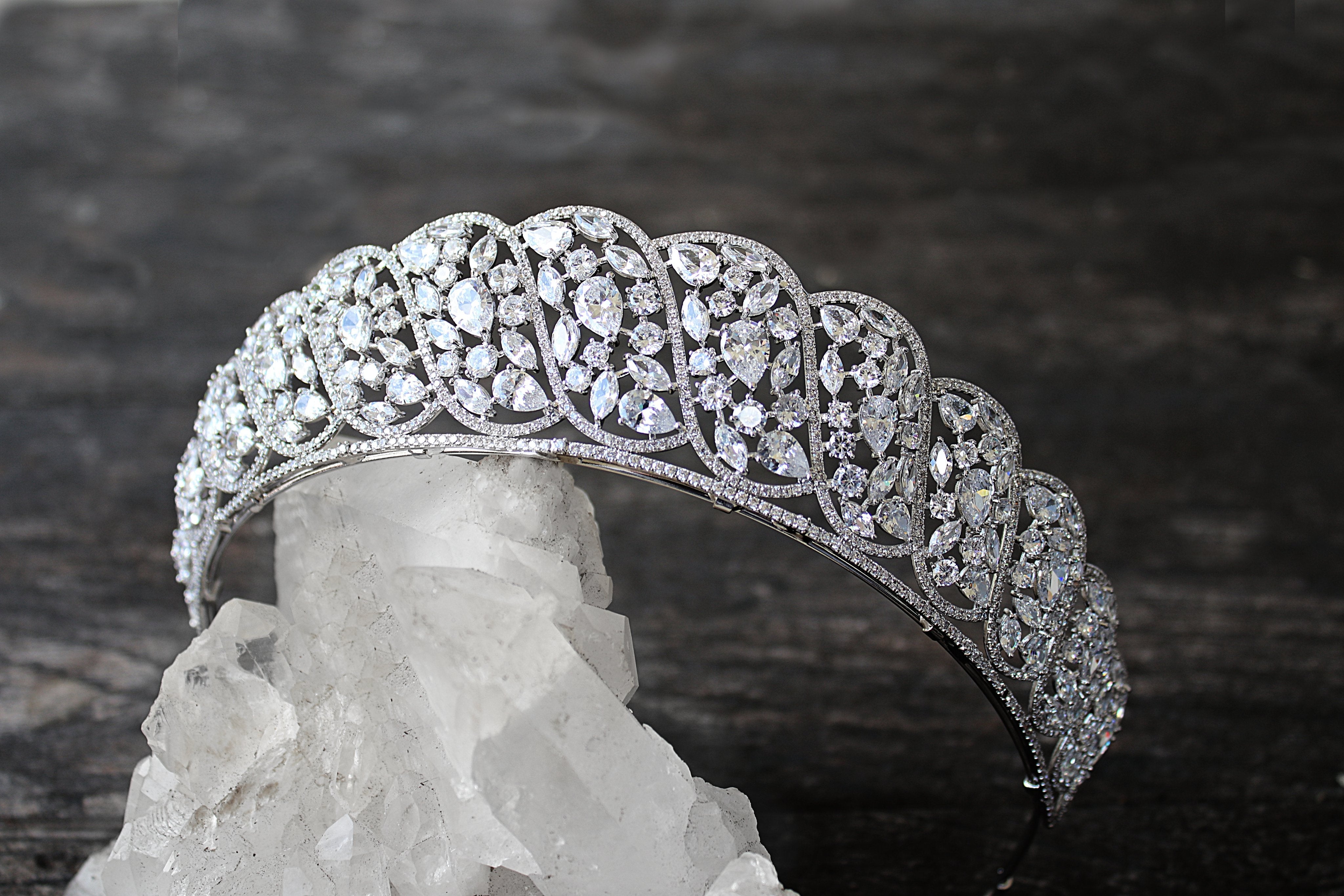EDEN LUXE Bridal Tiara DELIA Tiara