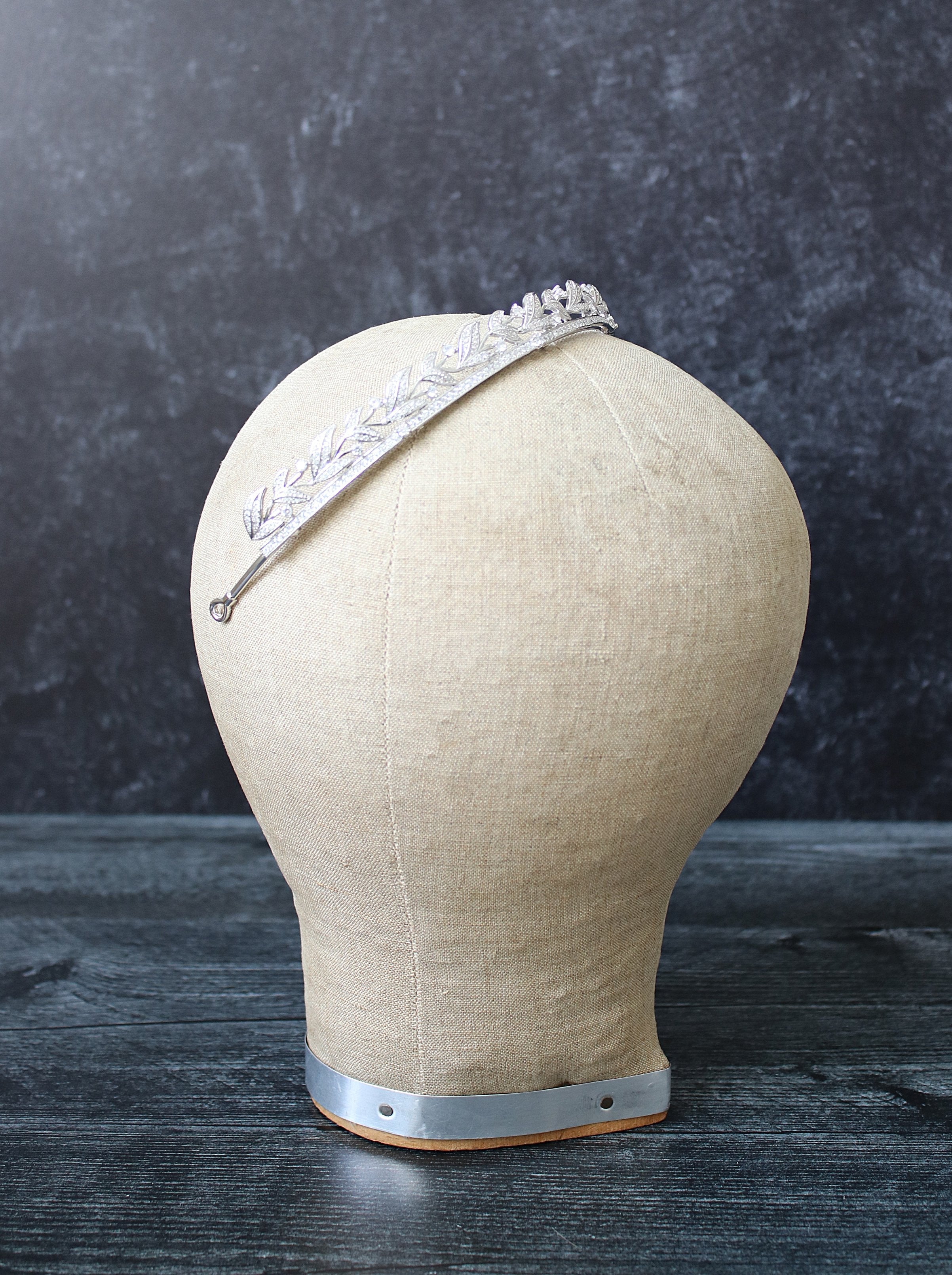 EDEN LUXE Bridal Tiara LADY VIOLET Simulated Diamond Wedding Tiara