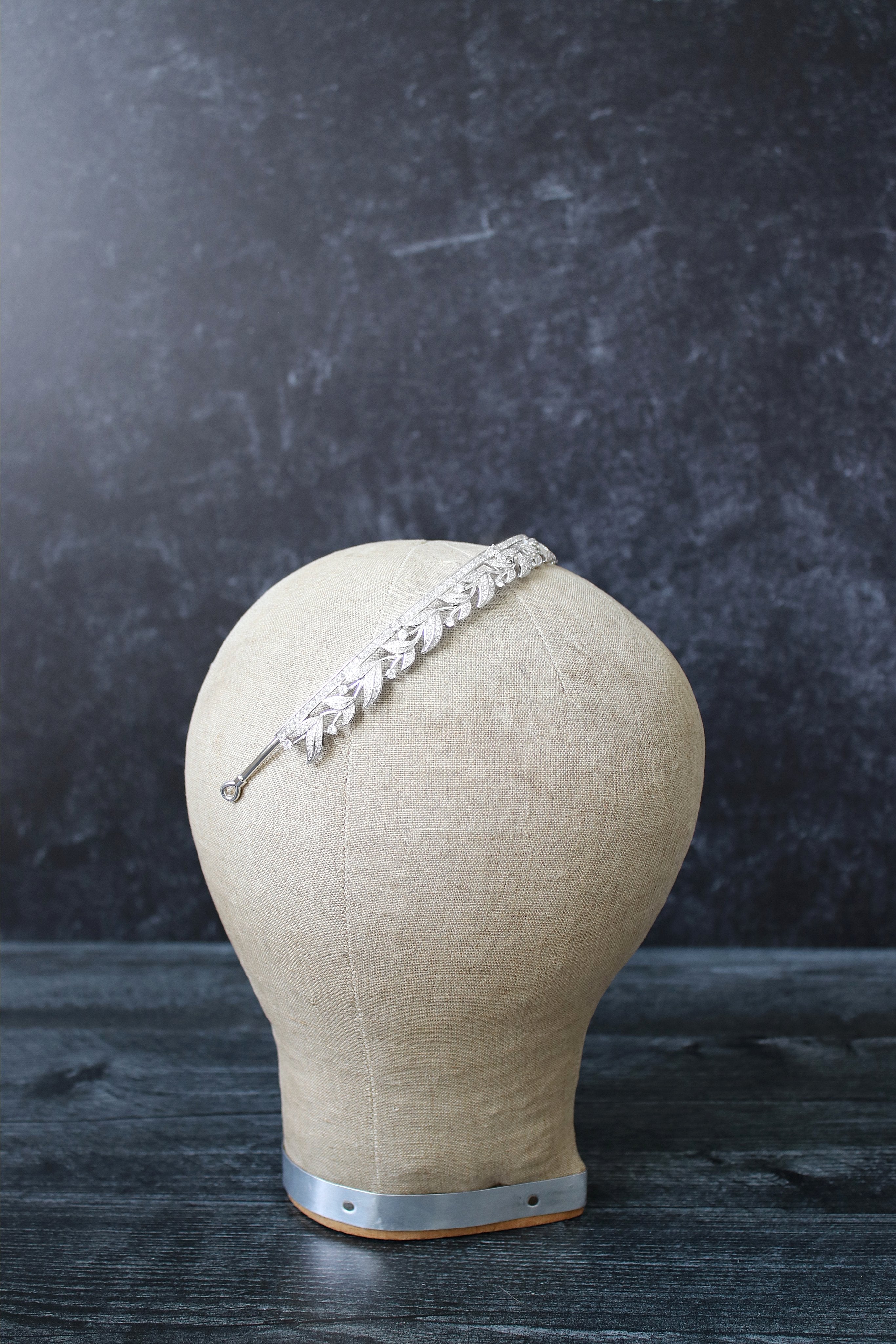 EDEN LUXE Bridal Tiara LADY VIOLET Simulated Diamond Wedding Tiara