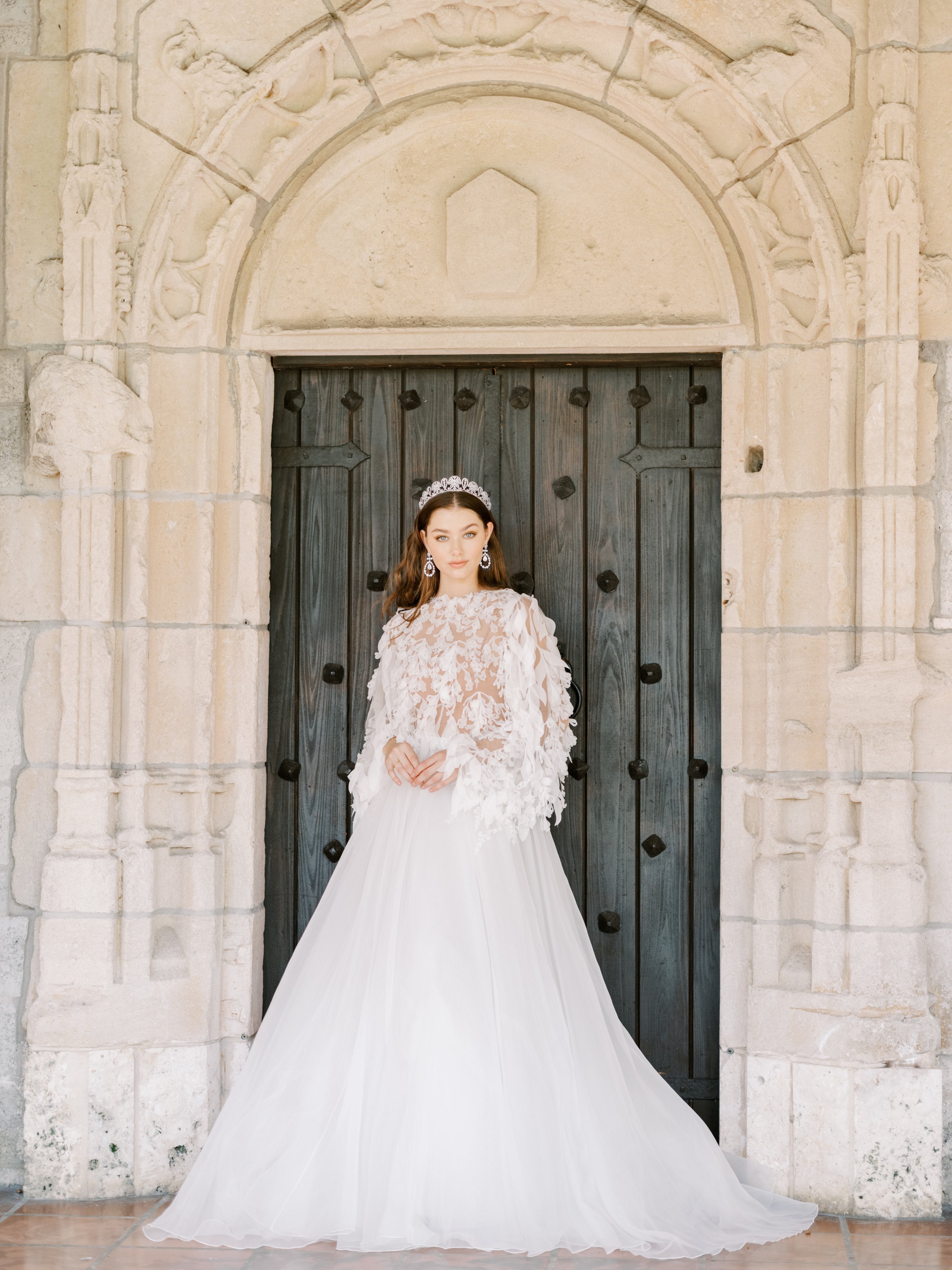 EDEN LUXE Bridal Tiara LILIBET Simulated Diamond Royal Bridal Crown