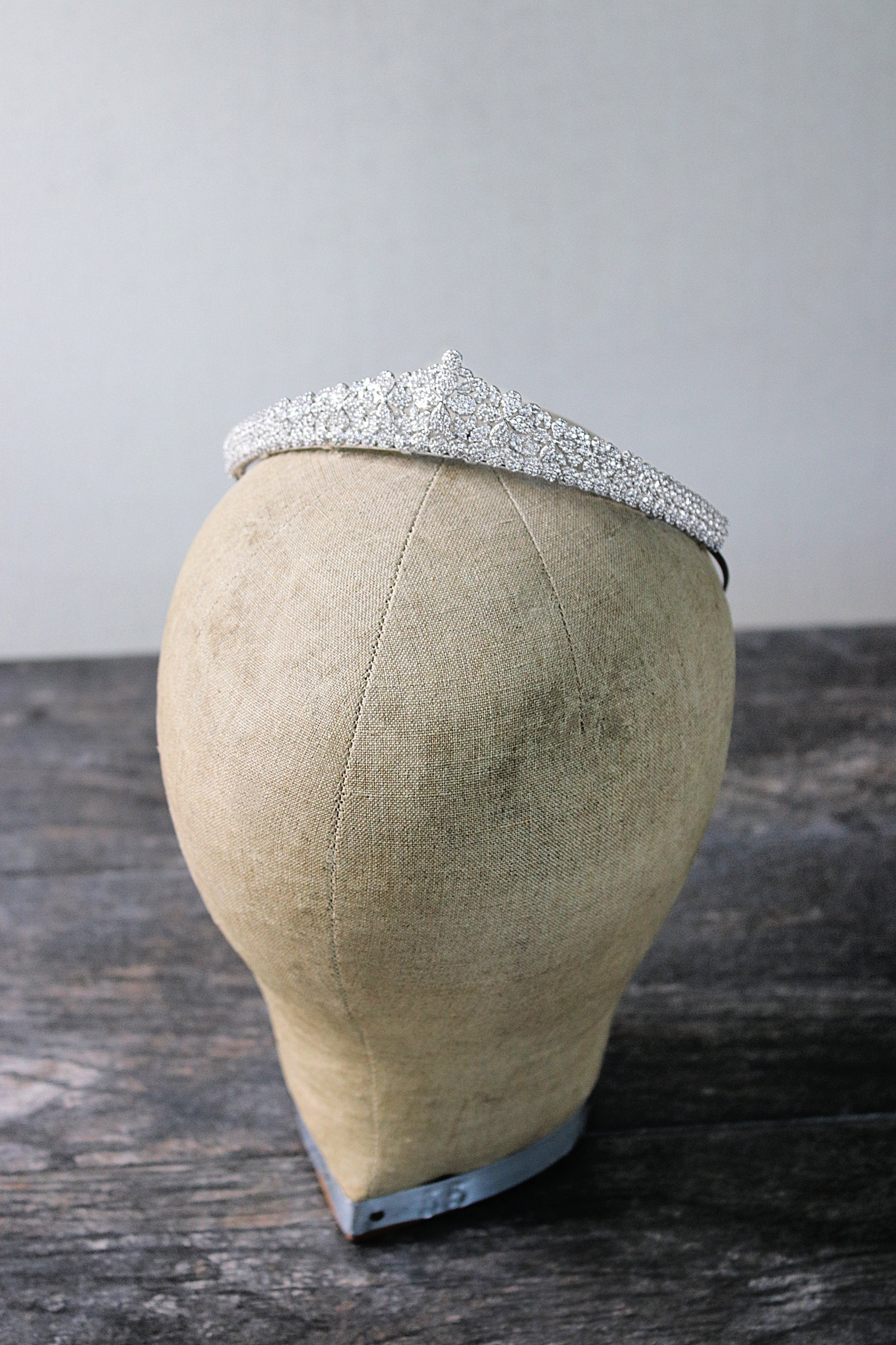 EDEN LUXE Bridal Tiara PAULETTE Petite Tiara