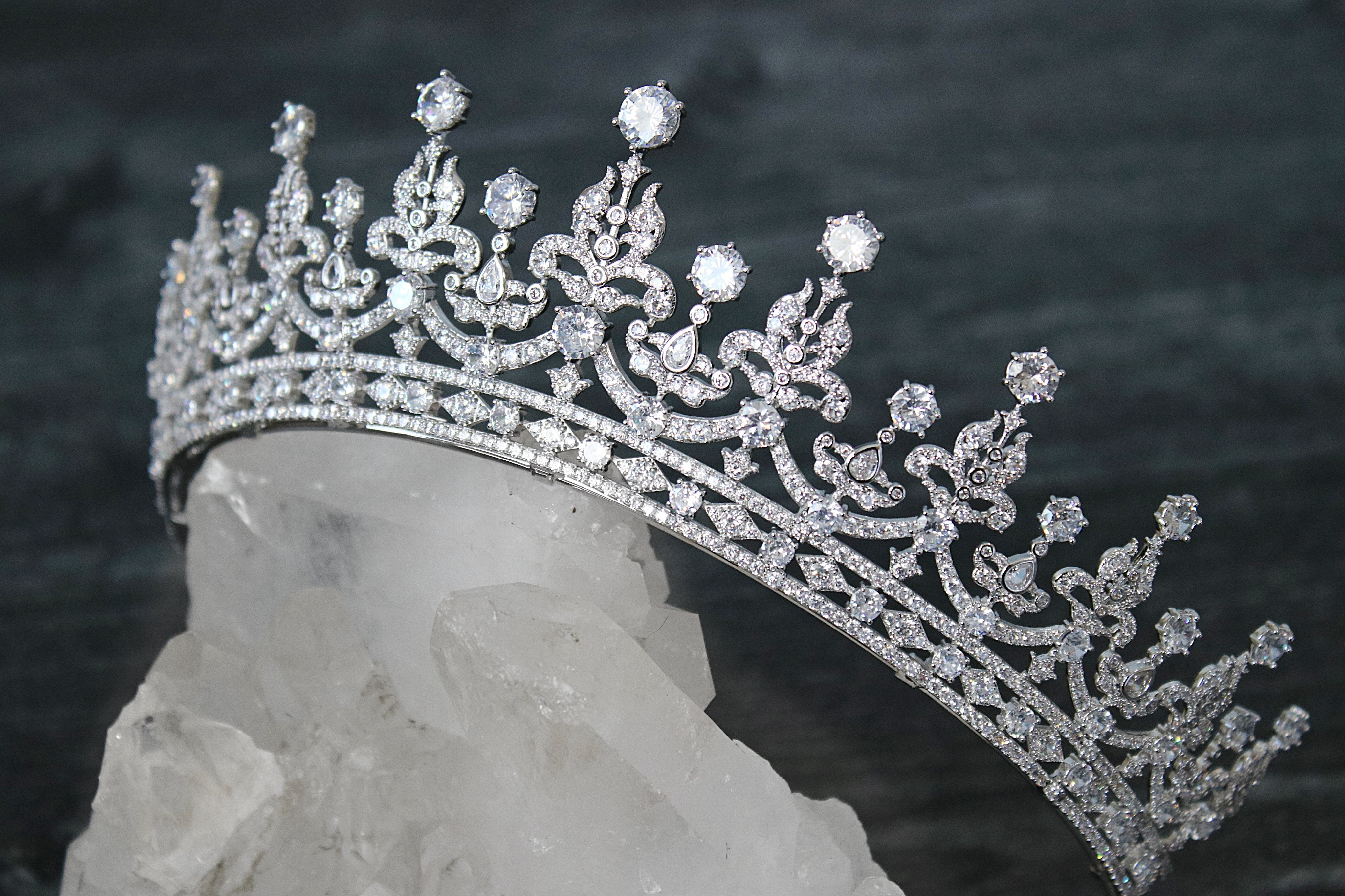 Wedding Tiara | EDEN LUXE Bridal