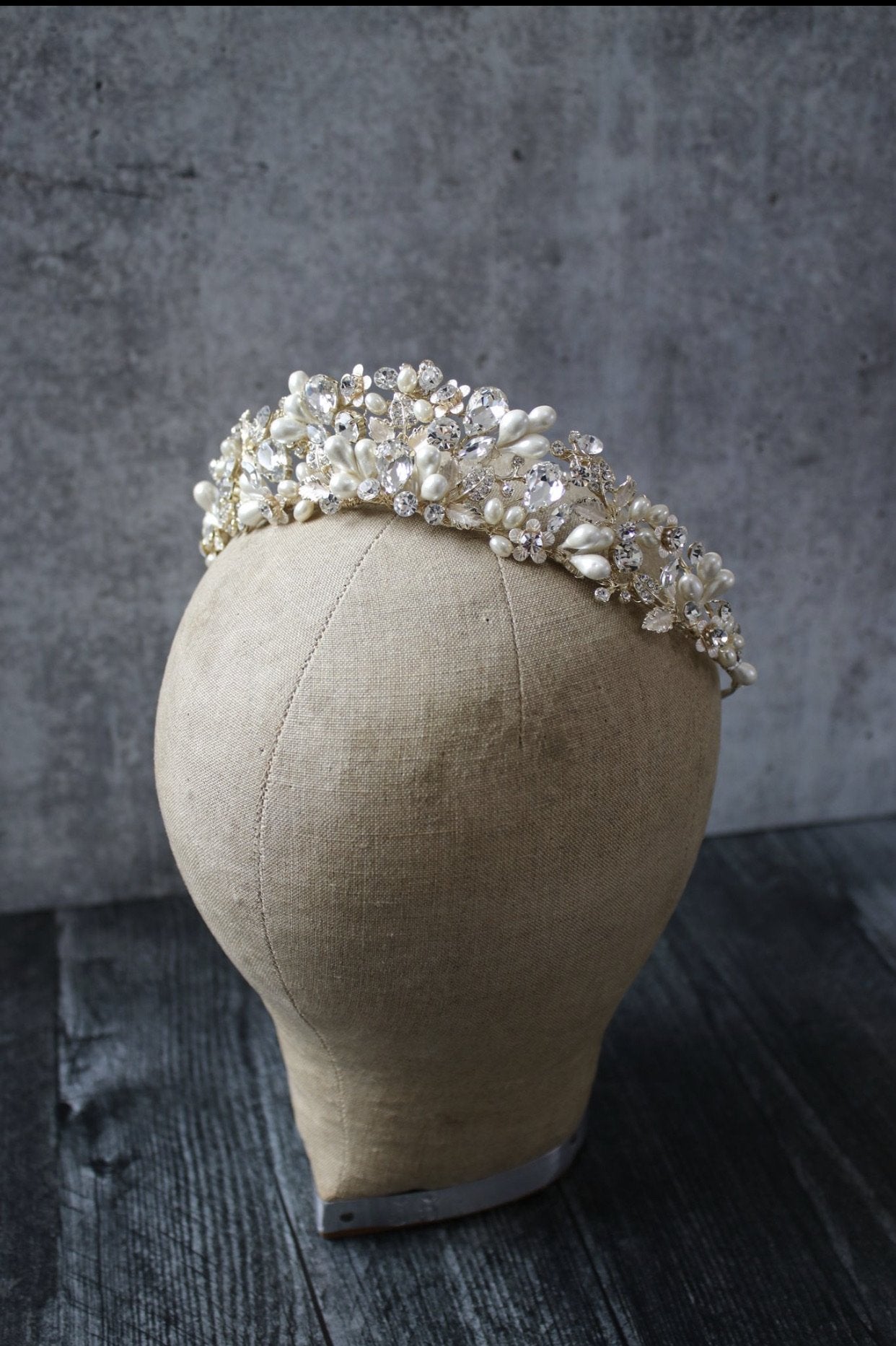 EDEN LUXE Bridal Tiara RANIER Crystal and Freshwater Pearl Headpiece Tiara - 2023 Version