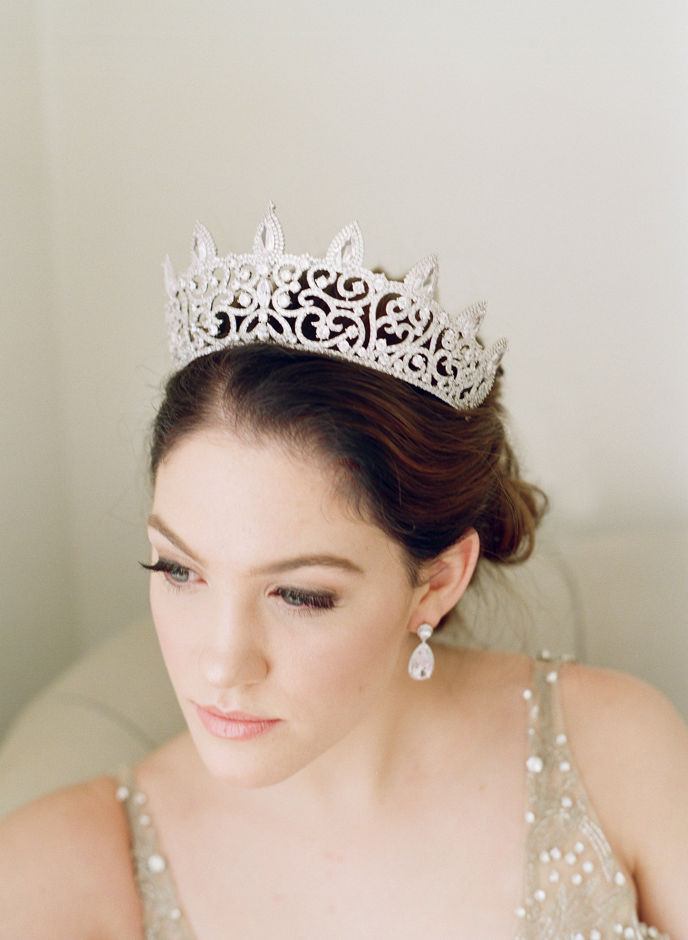 EDEN LUXE Bridal Tiara REINE Simulated Diamond Bridal Tiara and Earrings