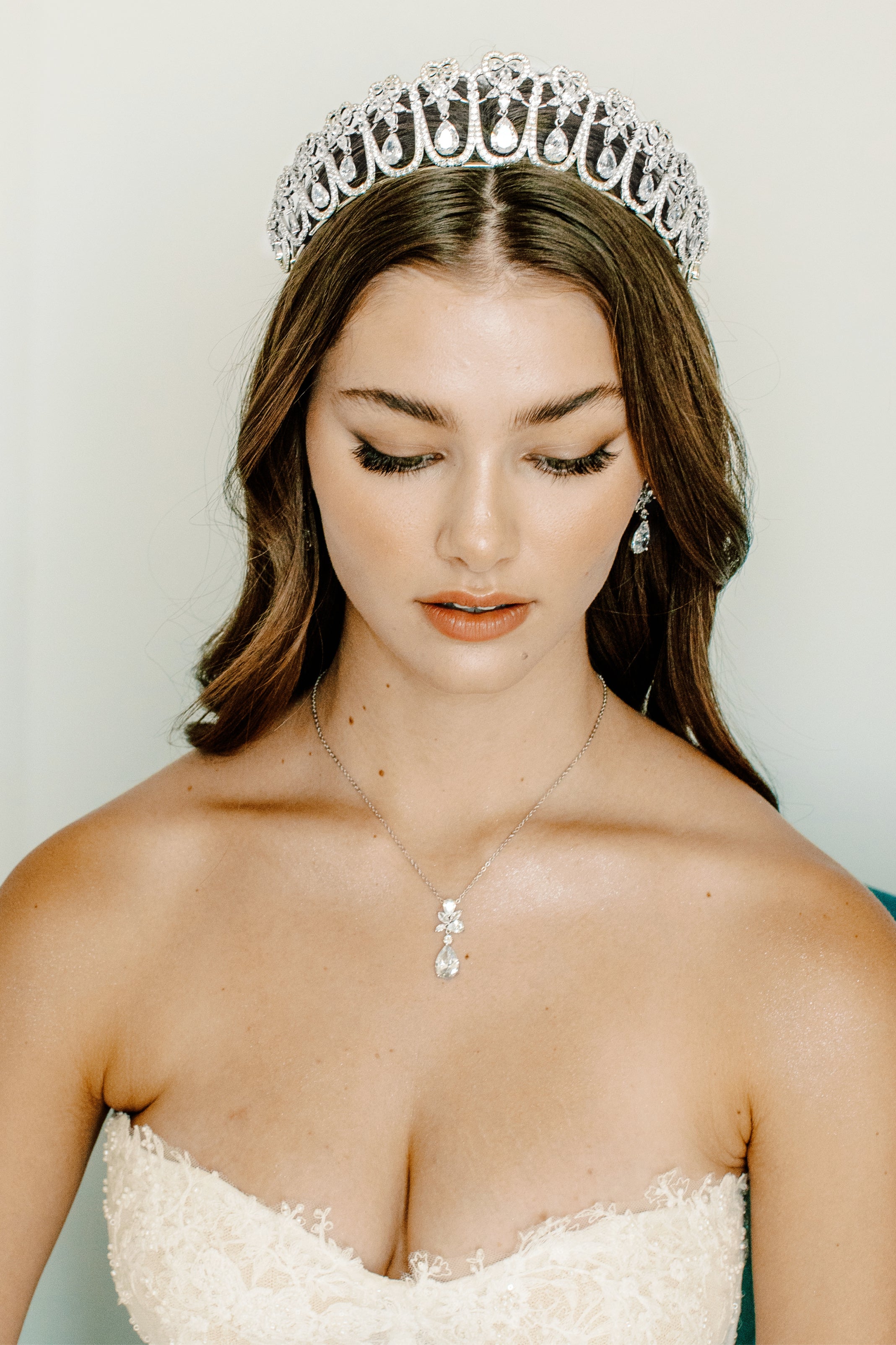 EDEN LUXE Bridal Tiaras LOVERS KNOT Tiara - All Simulated Diamond Version