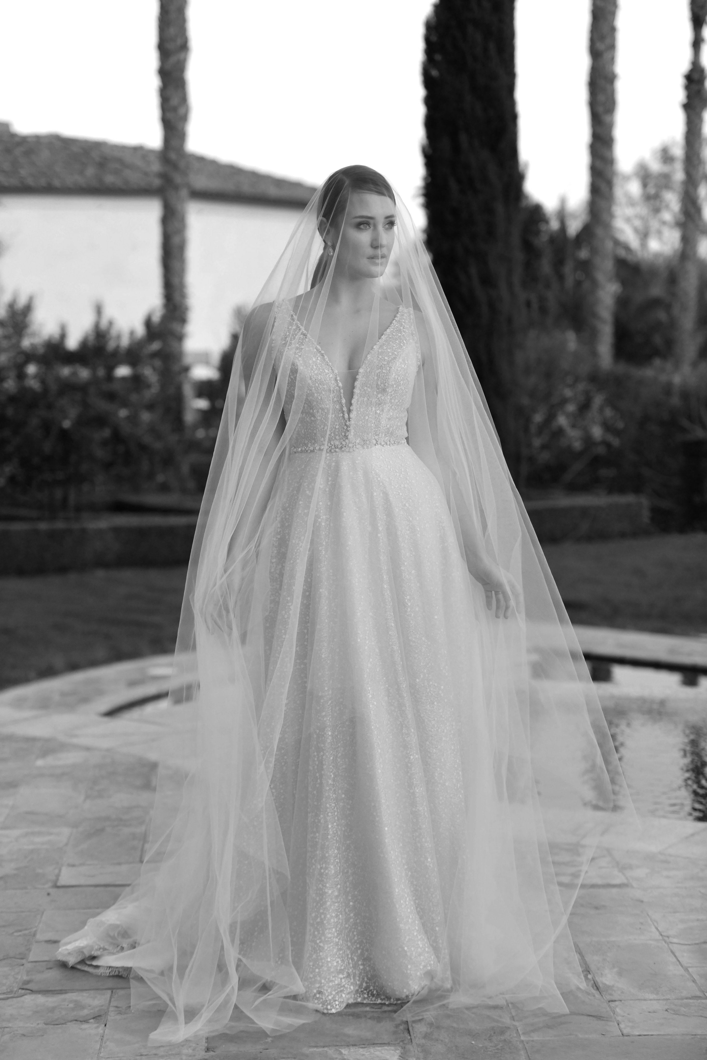 EDEN LUXE Bridal Veil GRANDE AMBRELL Extra Long Royal Cathedral Drop Veil