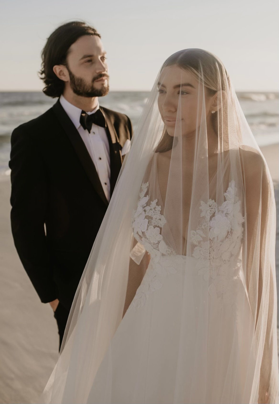EDEN LUXE Bridal Veil Pale Ivory GRANDE AMBRELL Extra Long Royal Cathedral Drop Veil