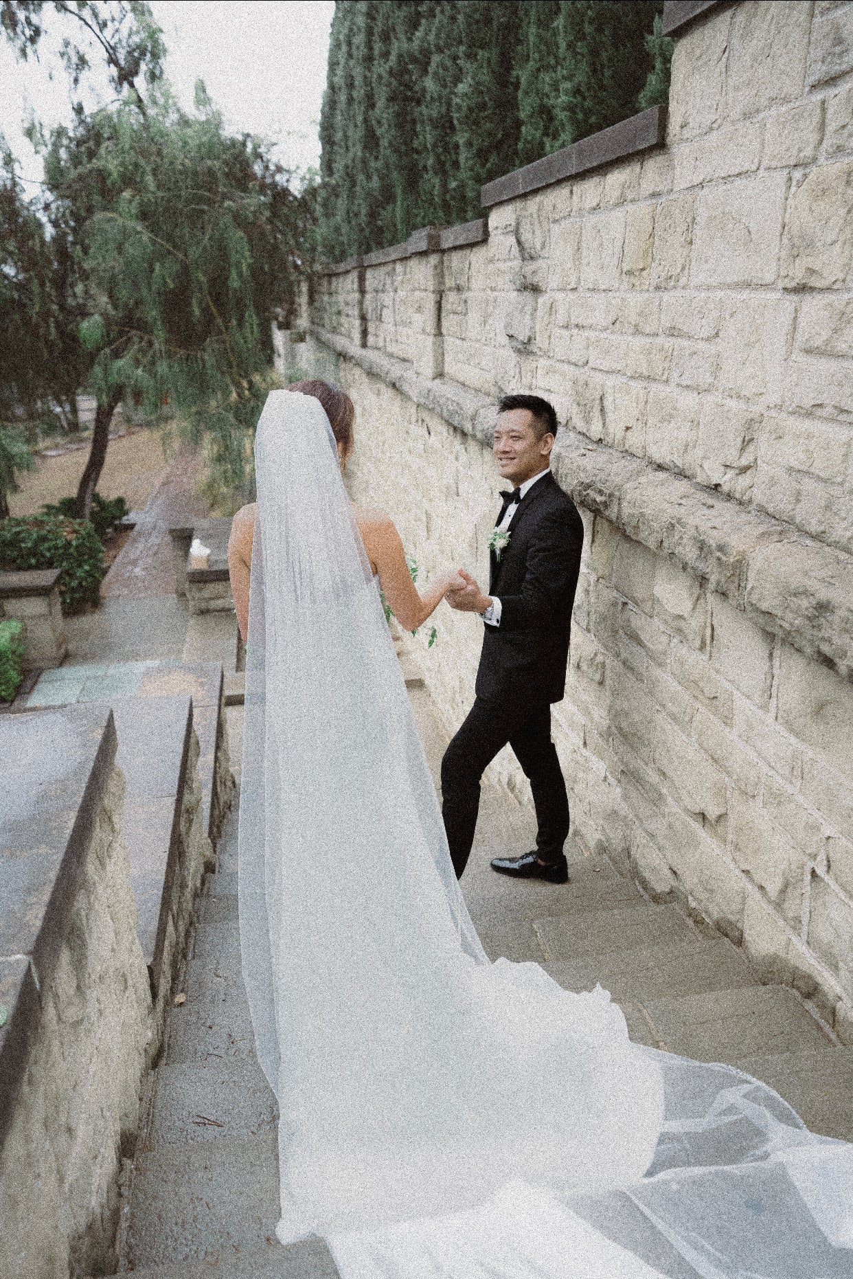 EDEN LUXE Bridal Veil CHARLOTTE Beaded Edge Ultra Long Royal Cathedral 1 Layer Wedding Veil