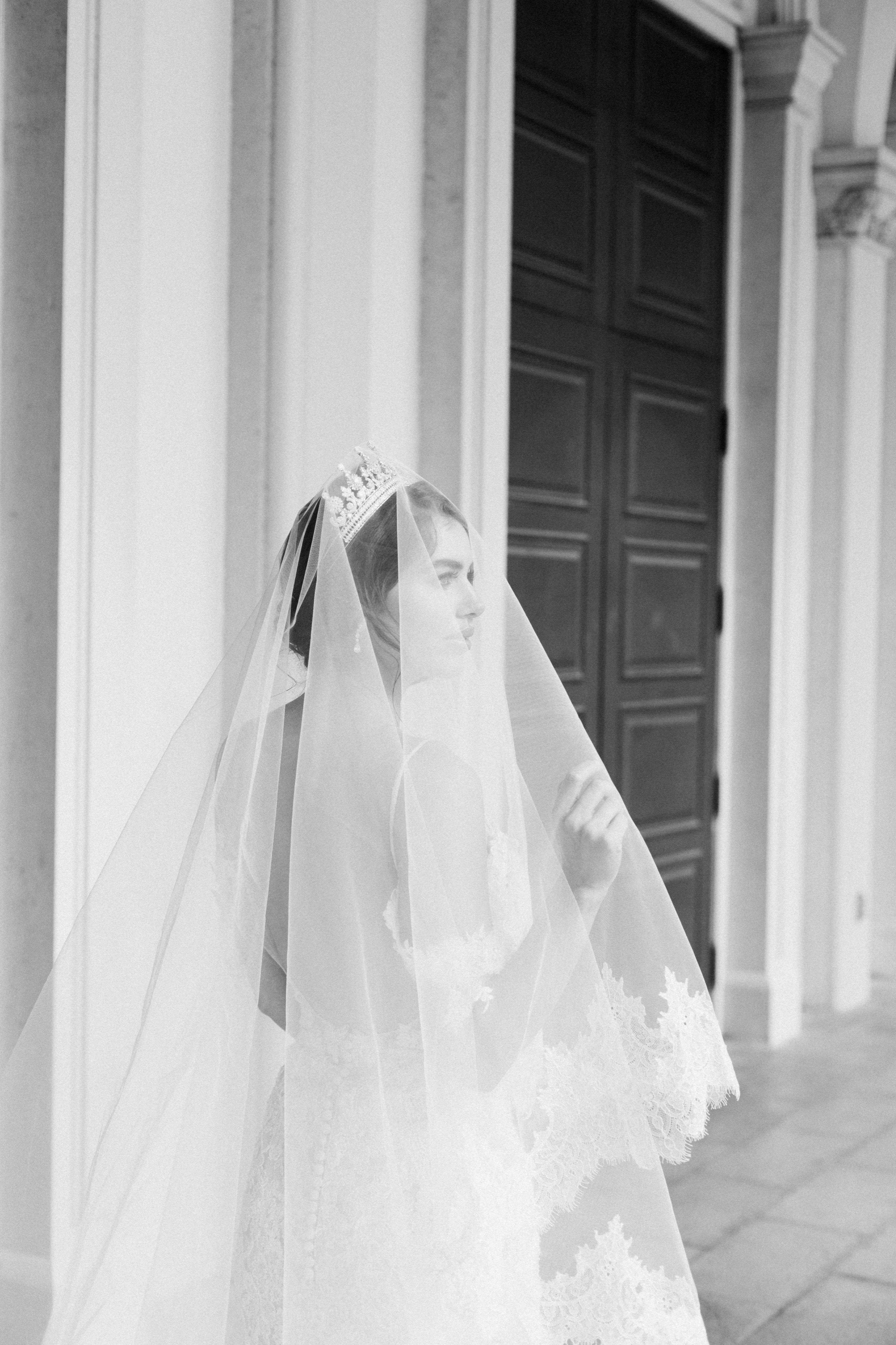 EDEN LUXE Bridal Veils VALENTINA Chantilly Lace Edged Drop Cathedral Bridal Veil