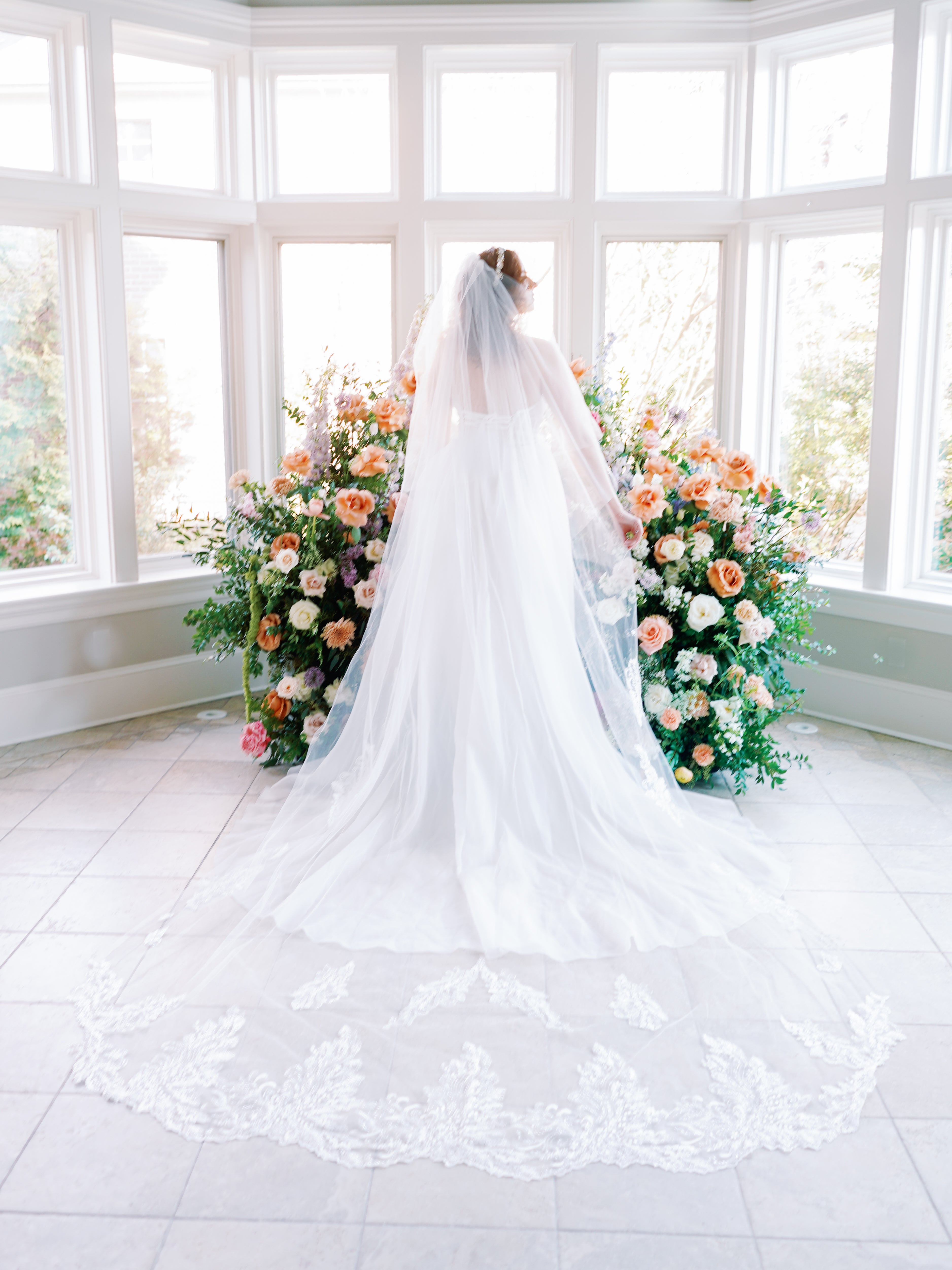 MANDA Lace Royal Cathedral 1 Layer Wedding Veil
