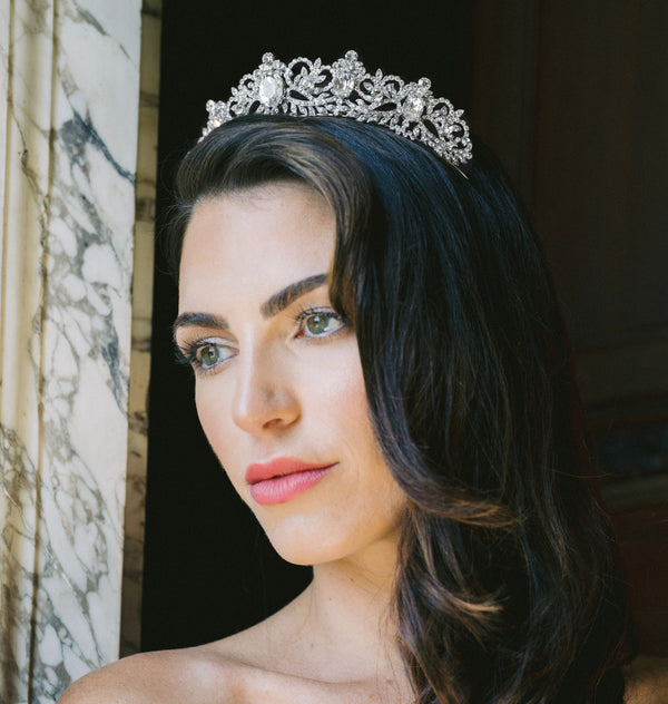 5 Reasons Why You Should Consider Getting a Custom Crown or Tiara
