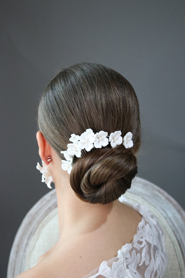 Floral porcelain headpiece | EDEN LUXE Bridal 