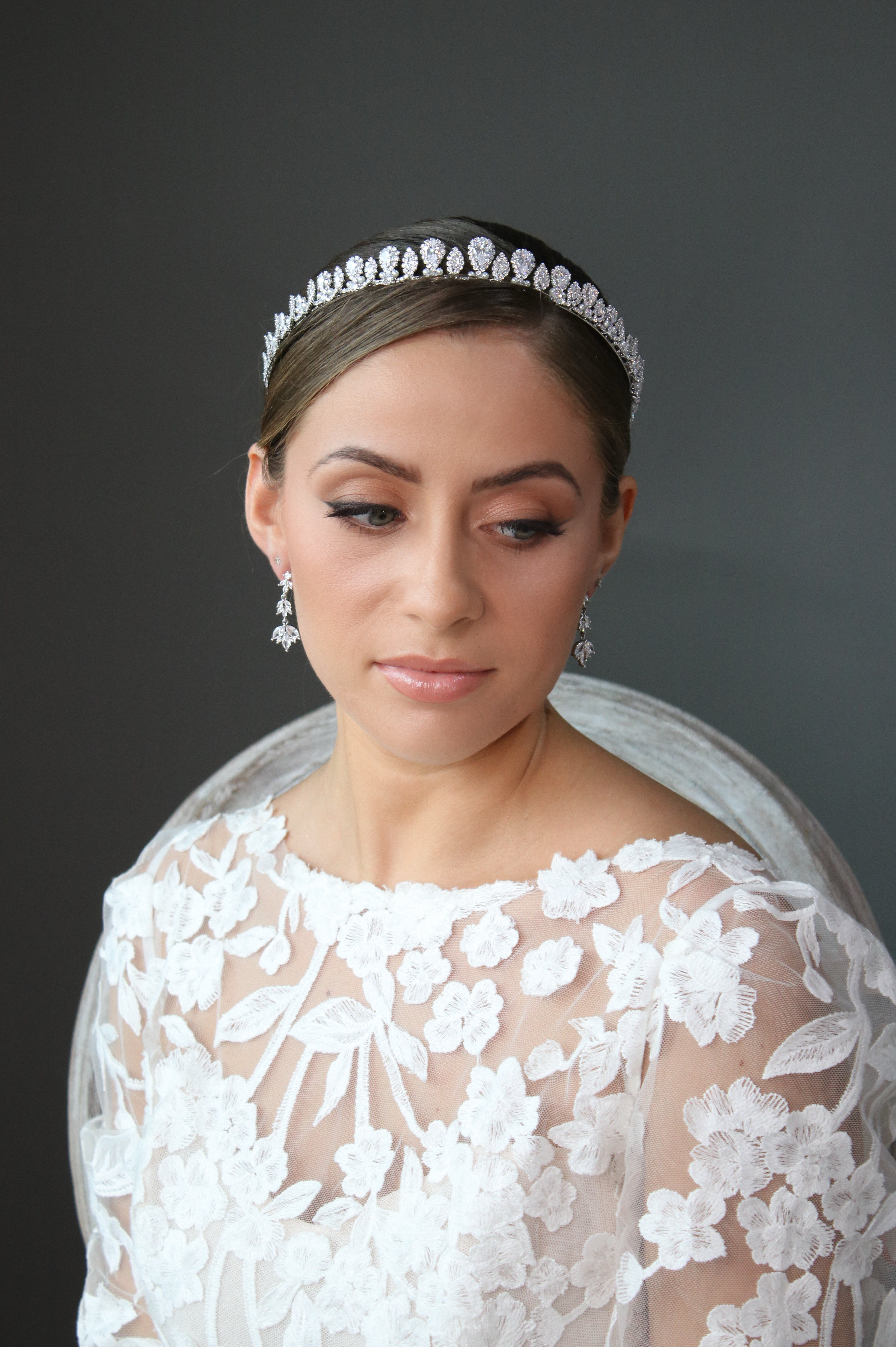 Bride wearing crown that is a low profile crown | EDEN LUXE Bridal