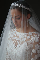 Crown for Bride with Wedding veil and Earrings for Brides | EDEN LUXE Bridal