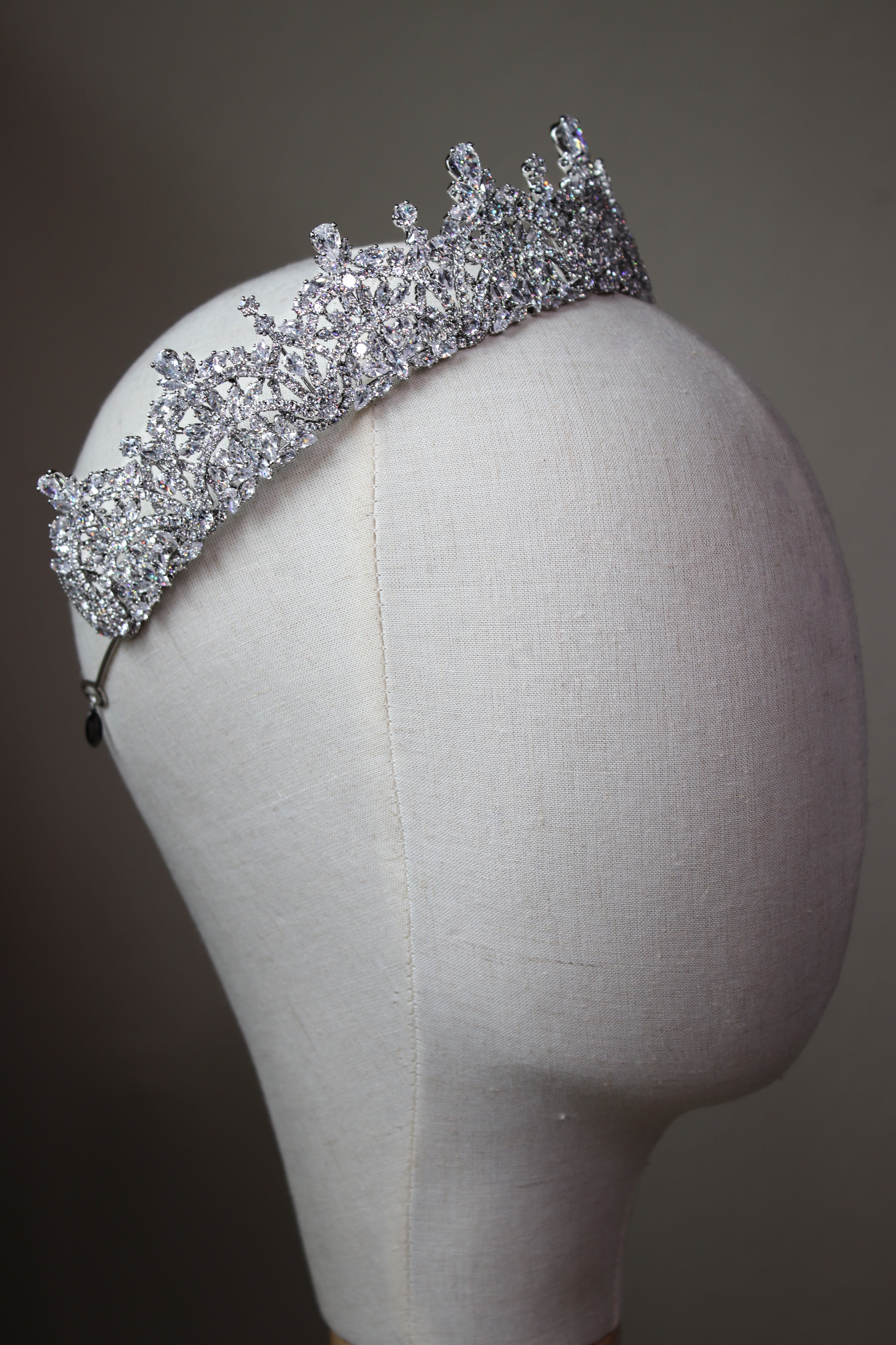 Statement Crown Simulated Diamond Crown for Brides | EDEN LUXE Bridal 