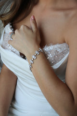 Bracelet for brides | EDEN LUXE Bridal 