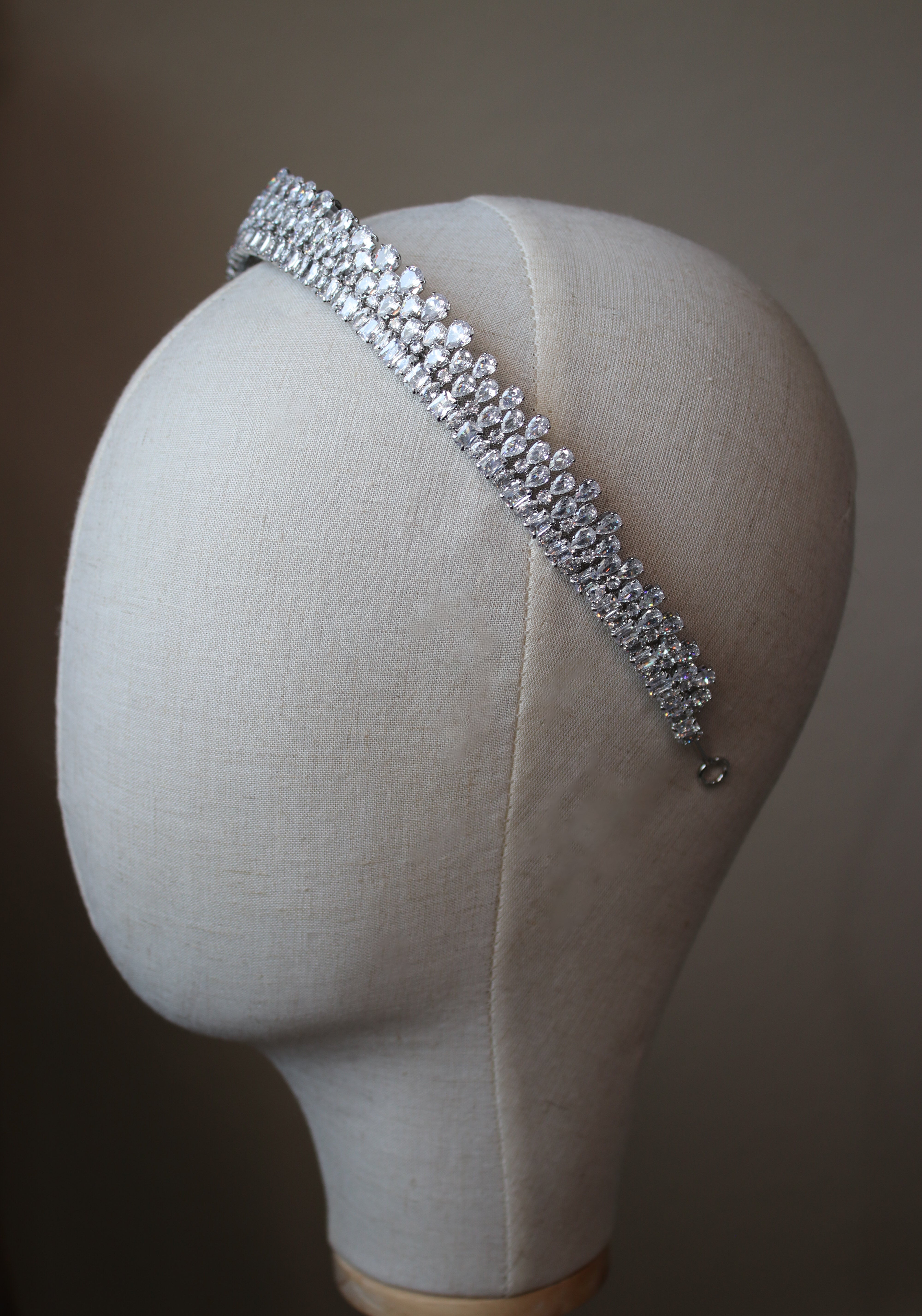CAPDEVILLE Tiara