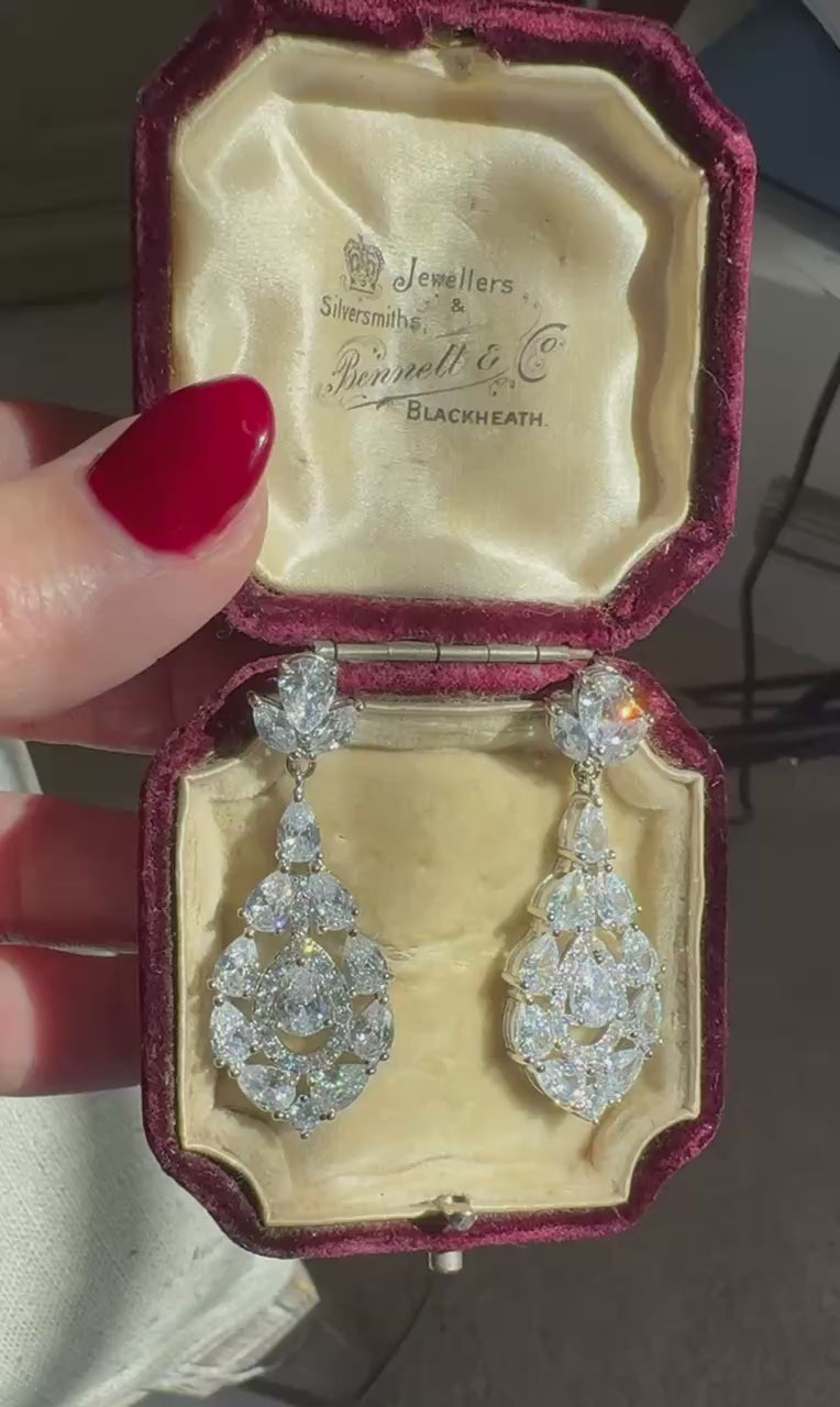 Video of BETTE Statement Earrings | EDEN LUXE Bridal