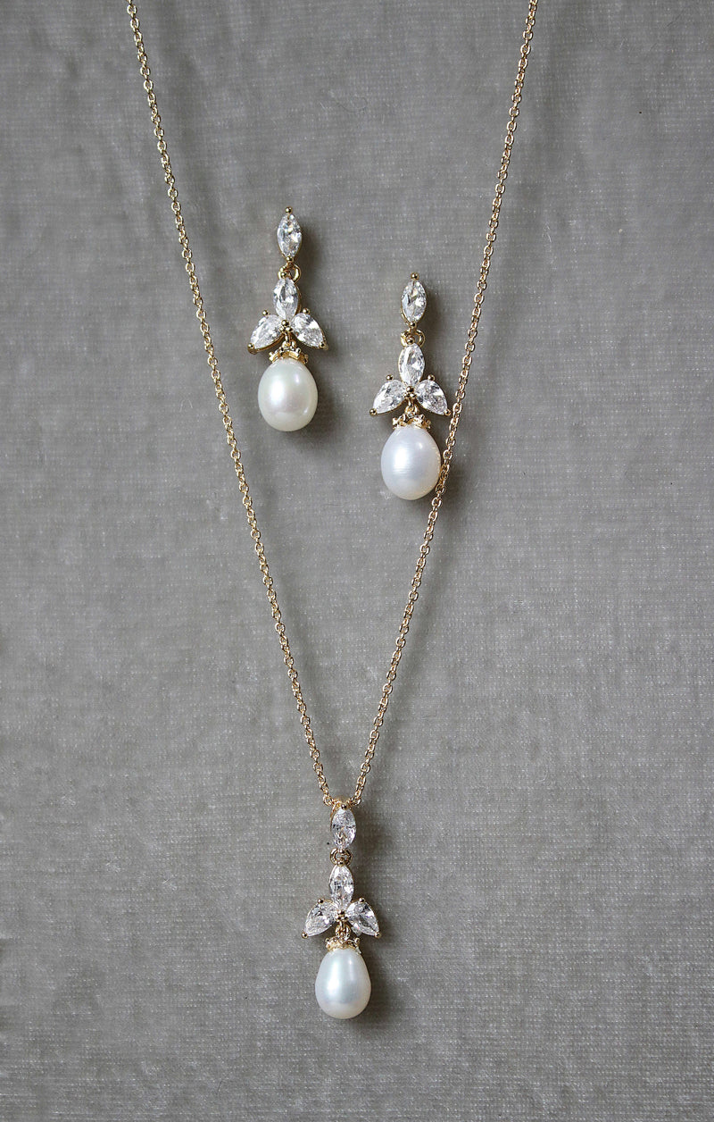 Rose Gold Ruby American Diamond Ad Necklace Earrings Tikka Set – Amazel  Designs