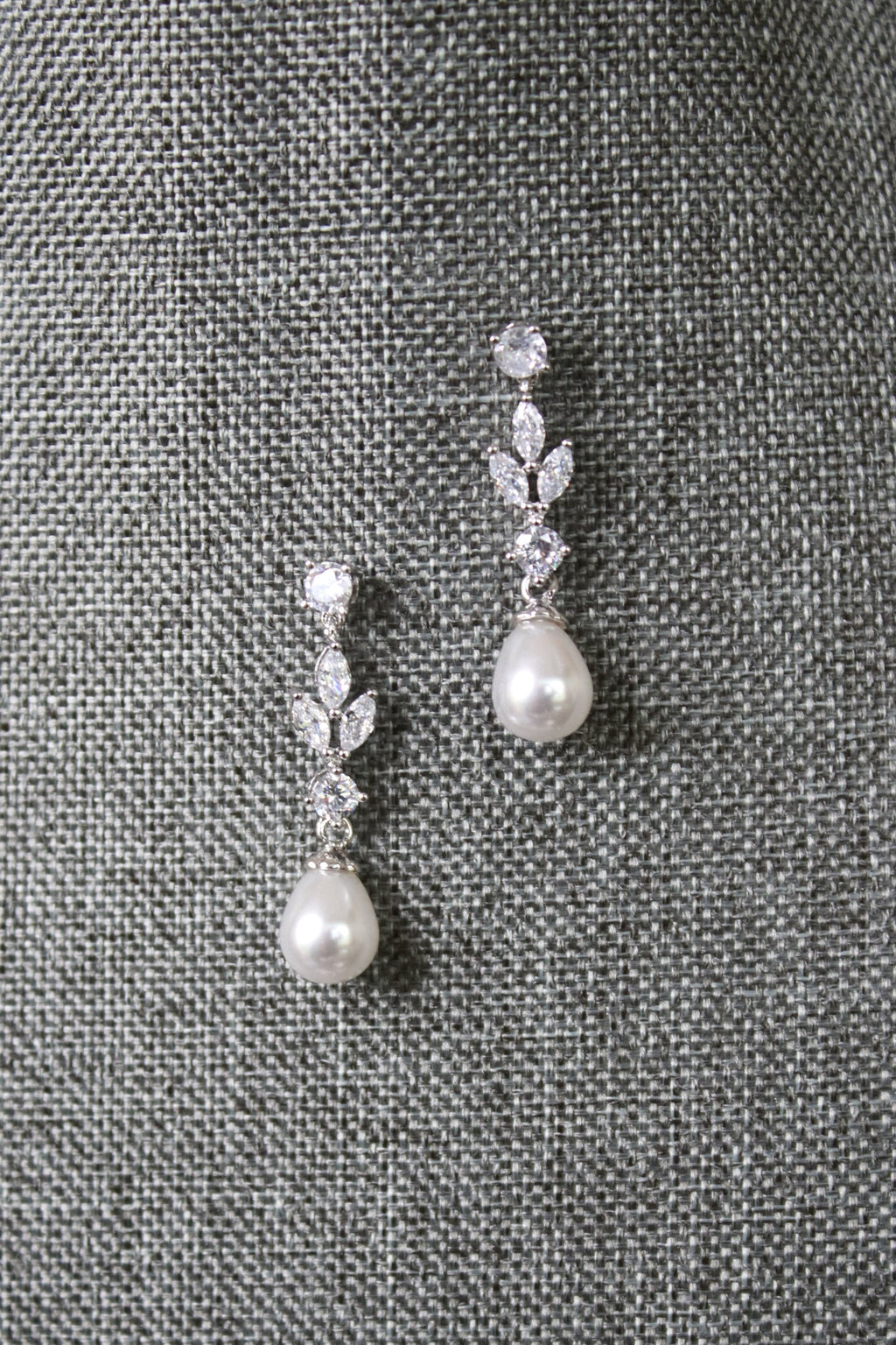 14K White Gold Cultured Pearl Diamond Drop Earrings | Joseph's Jewelry